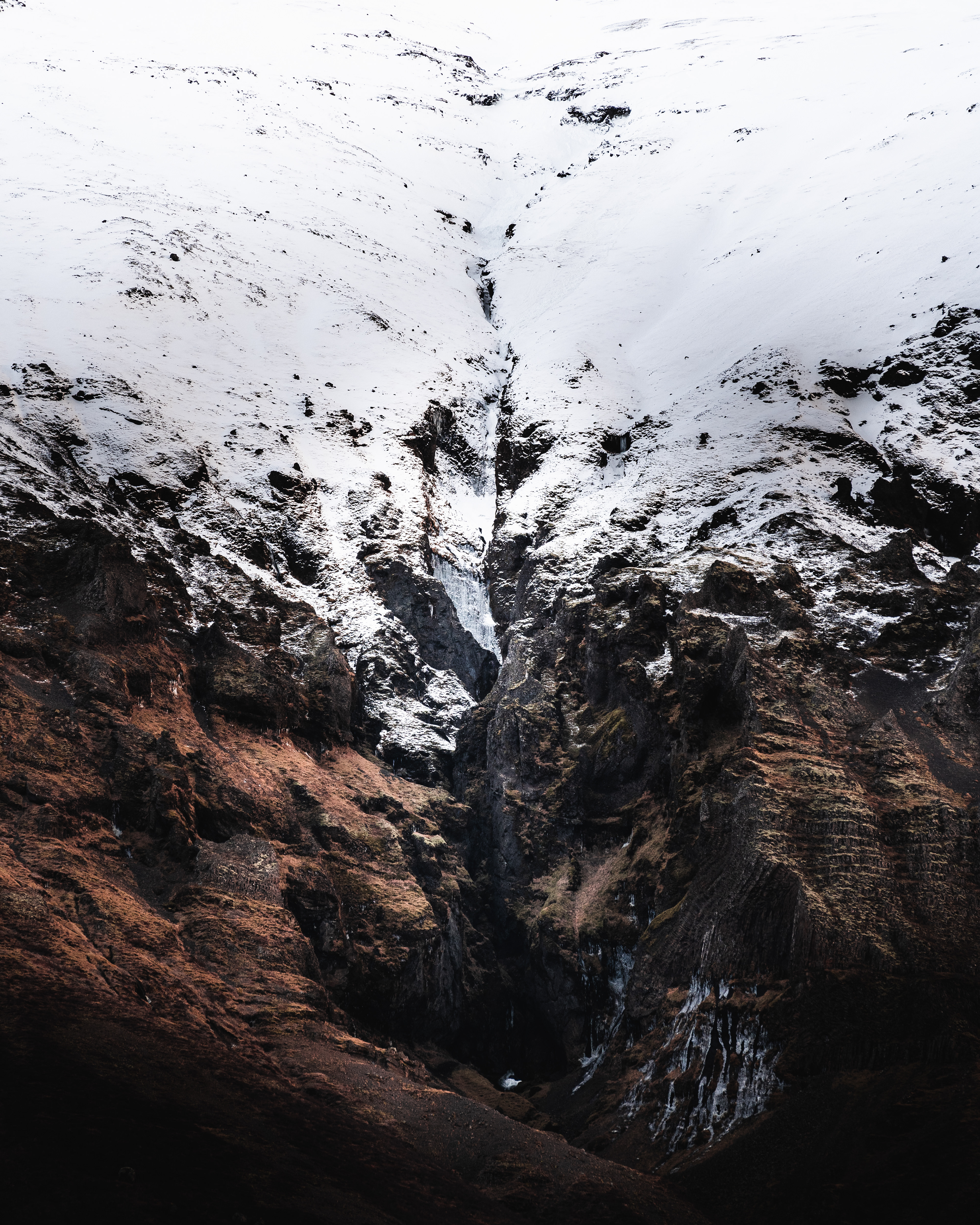 9: Crevace