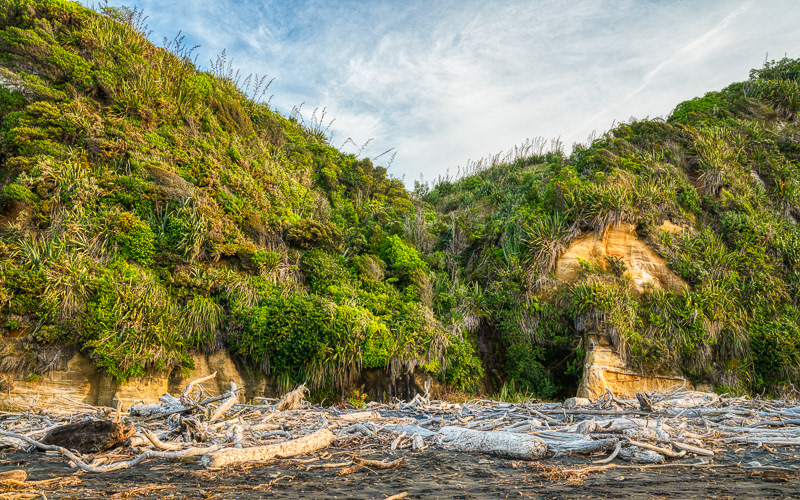 Tongaporutu River - Taranaki