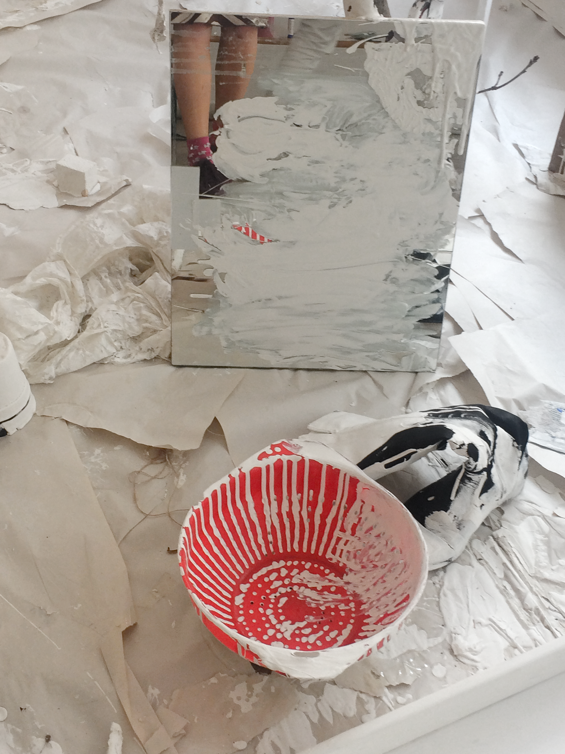 Tidy Room, performative installation, Poly Gallery, Karlsruhe, DE, 2017