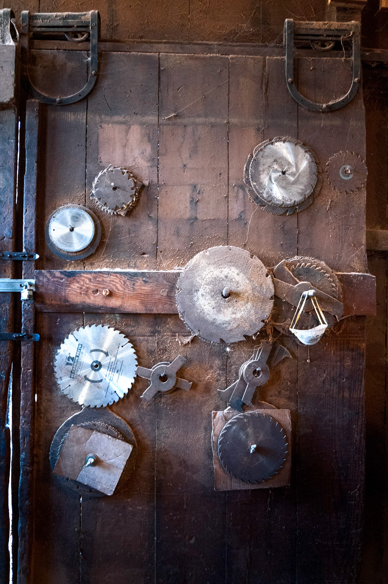 Hardware Millwork Store 15