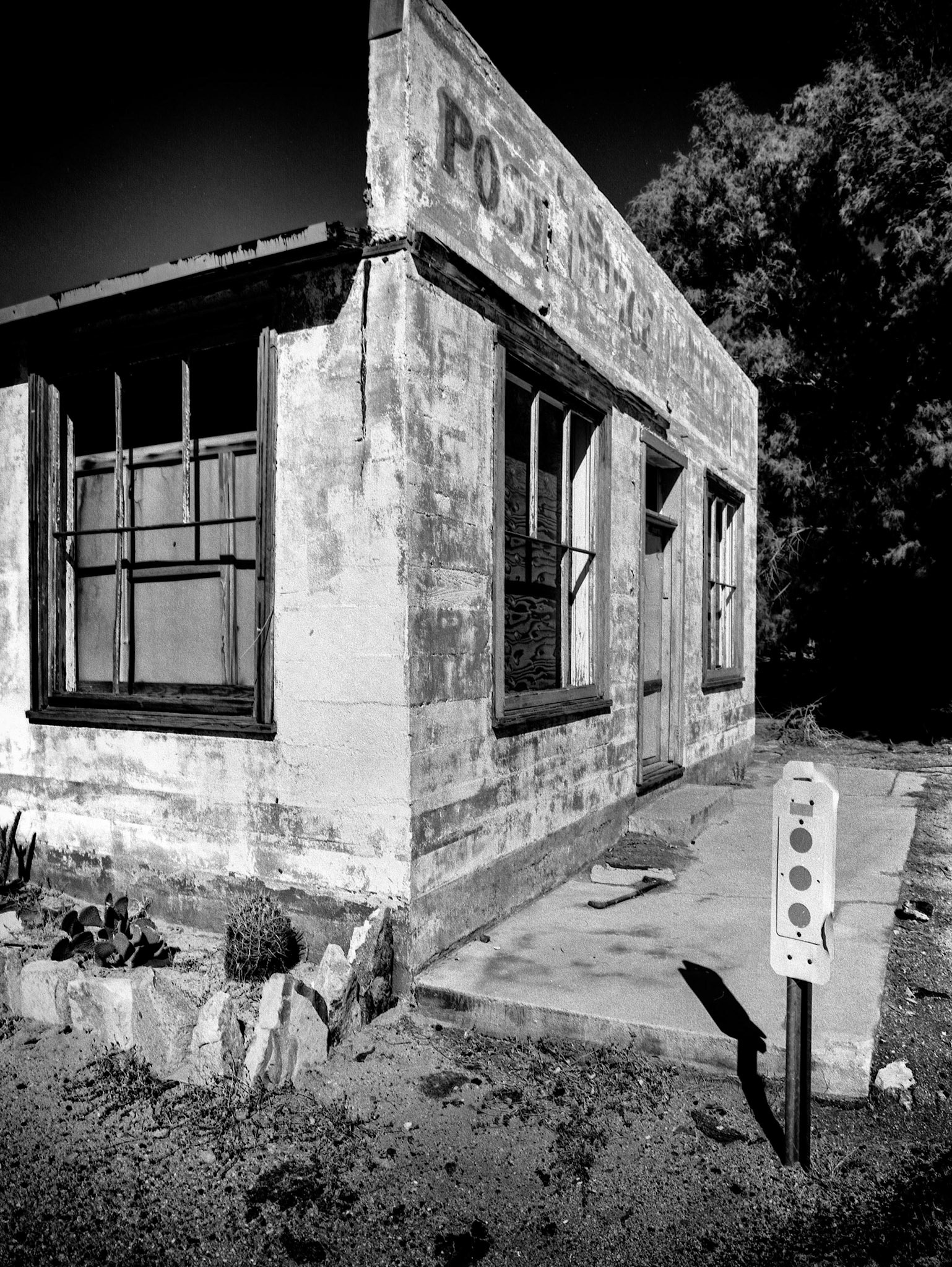 Post Office - Kelso California