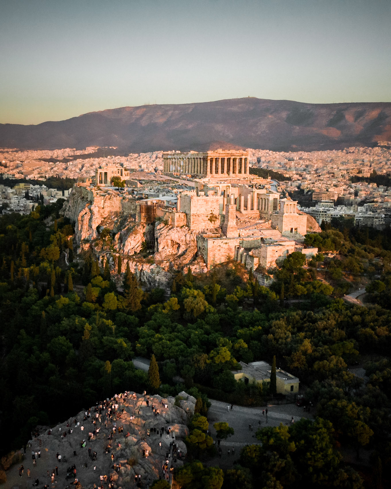 Josh Pratt | https://www.instagram.com/mrjoshpratt/