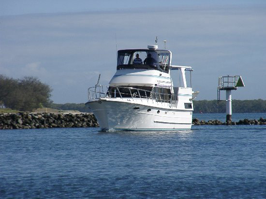 40 ft Motorcruiser in Oz