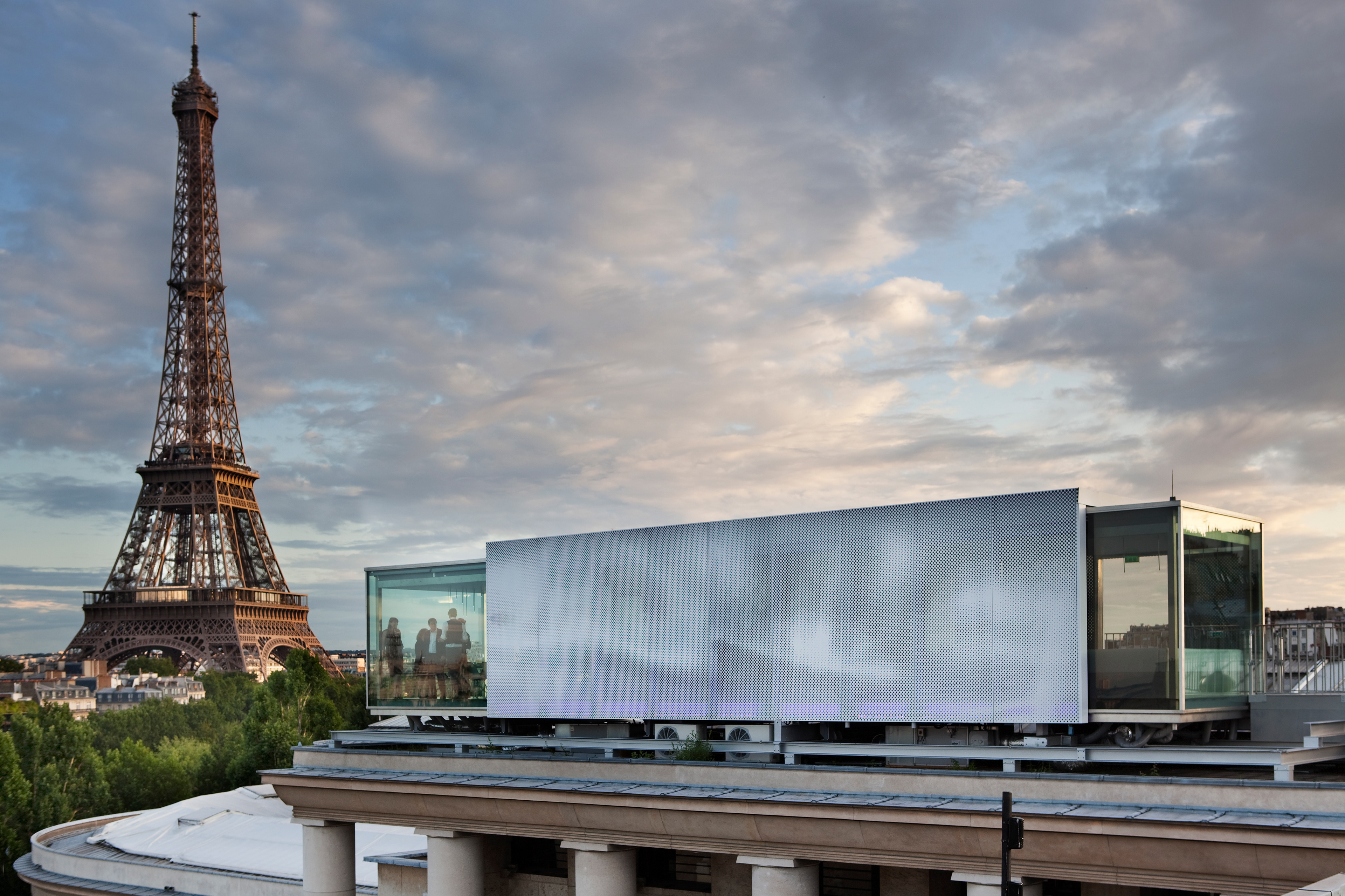 Tokyo paris. Дворец Токио в Париже. Palais de Tokyo Paris. Париж для проектора.