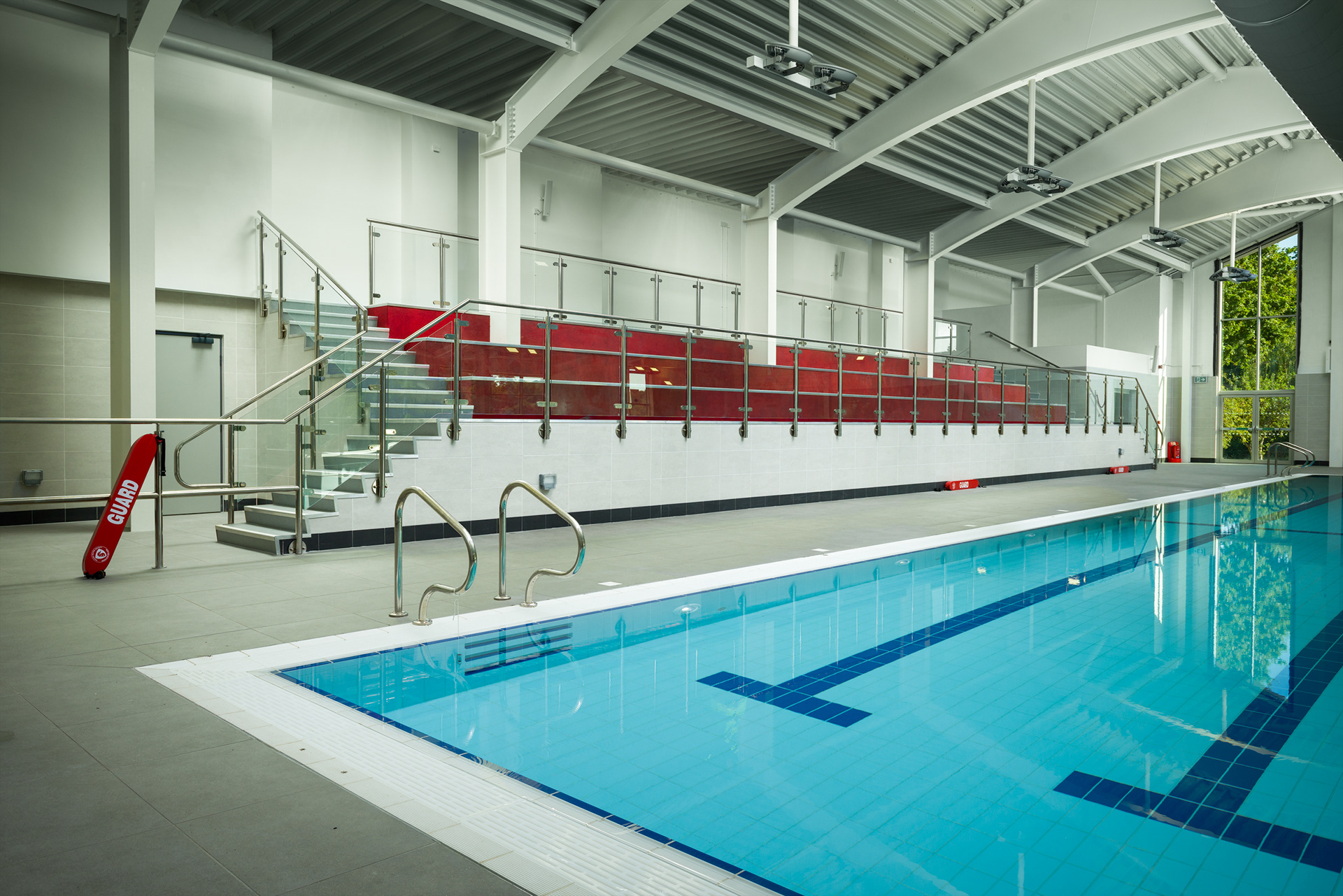 ARCHITECTURE / INTERIOR PHOTOGRAPHER - OXFORD - Swimming Pool