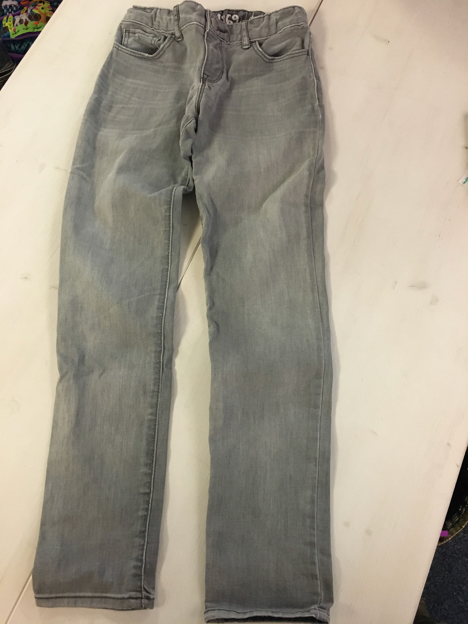 Jeans Gr. 134/140 Fr.6.-