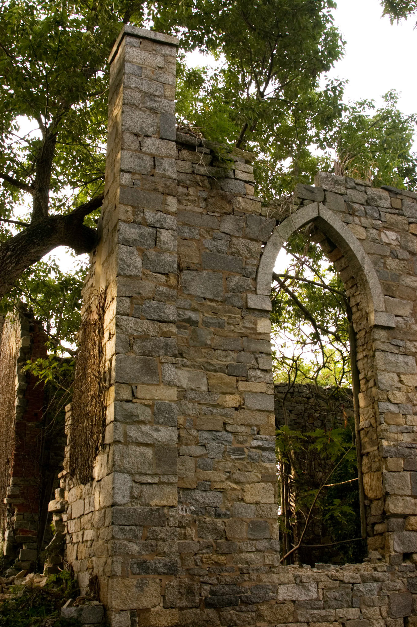 The ruins of an old stone church stand along Unionville Road near Easton Maryland.