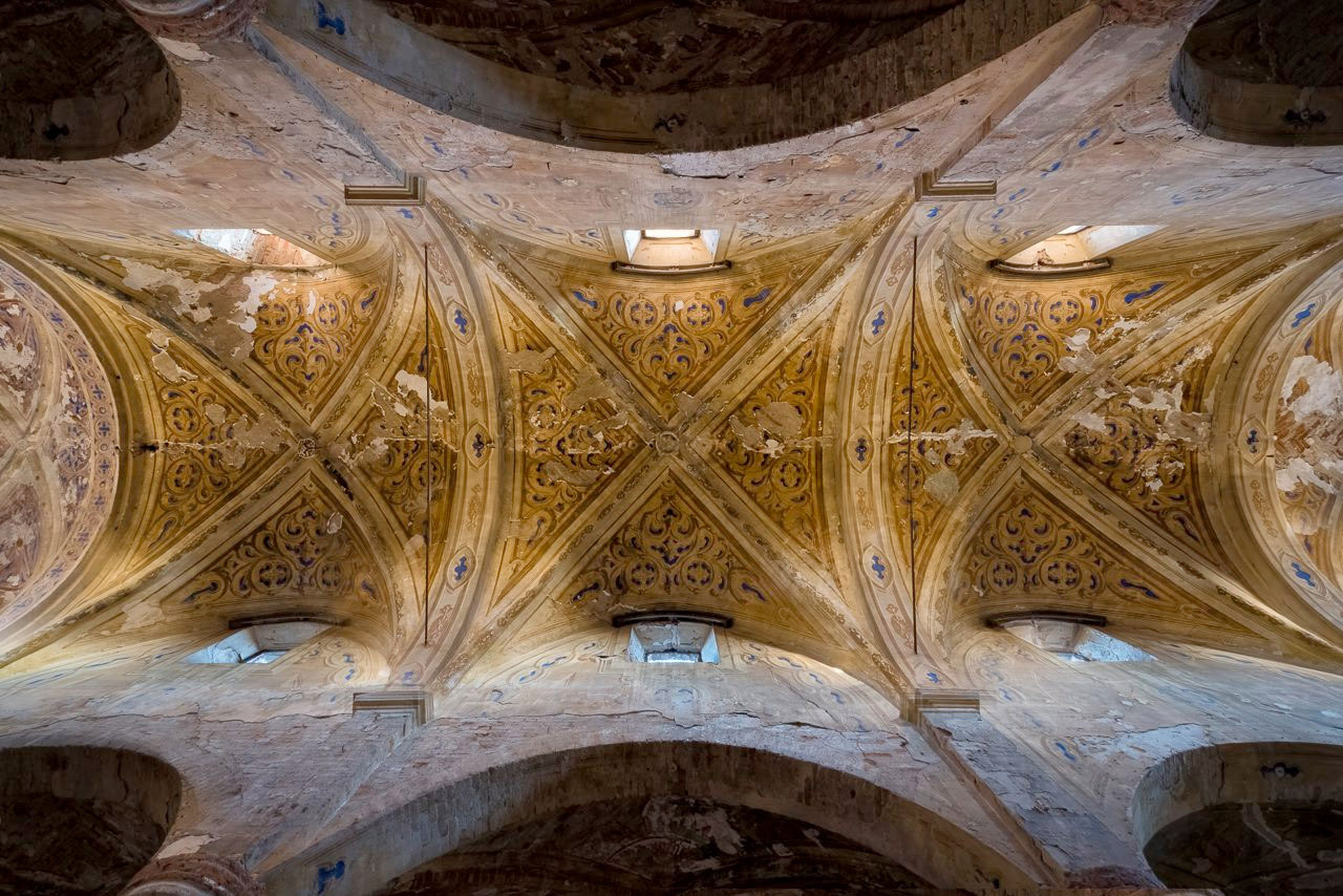 / Church, Italy