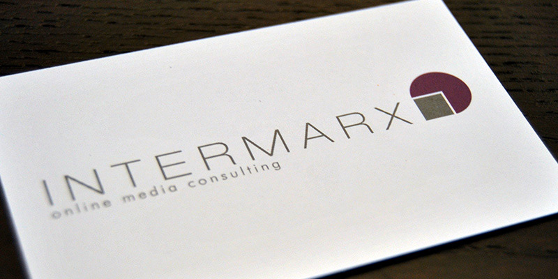 Visitenkarte | 300 g/m² Matt | Partielle Relieflack Veredelung
