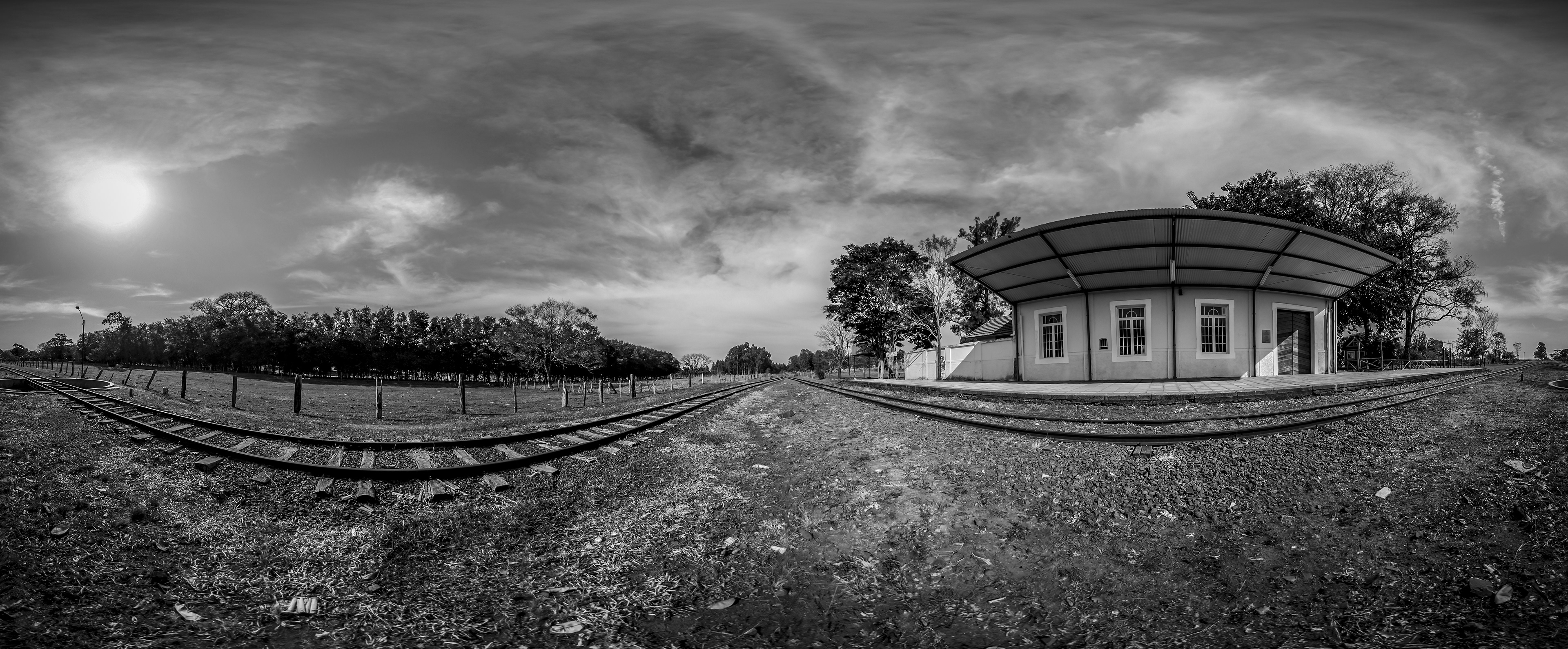 Train station / Estação Ferroviária (Paraguaçu Paulista / SP - Brazil)