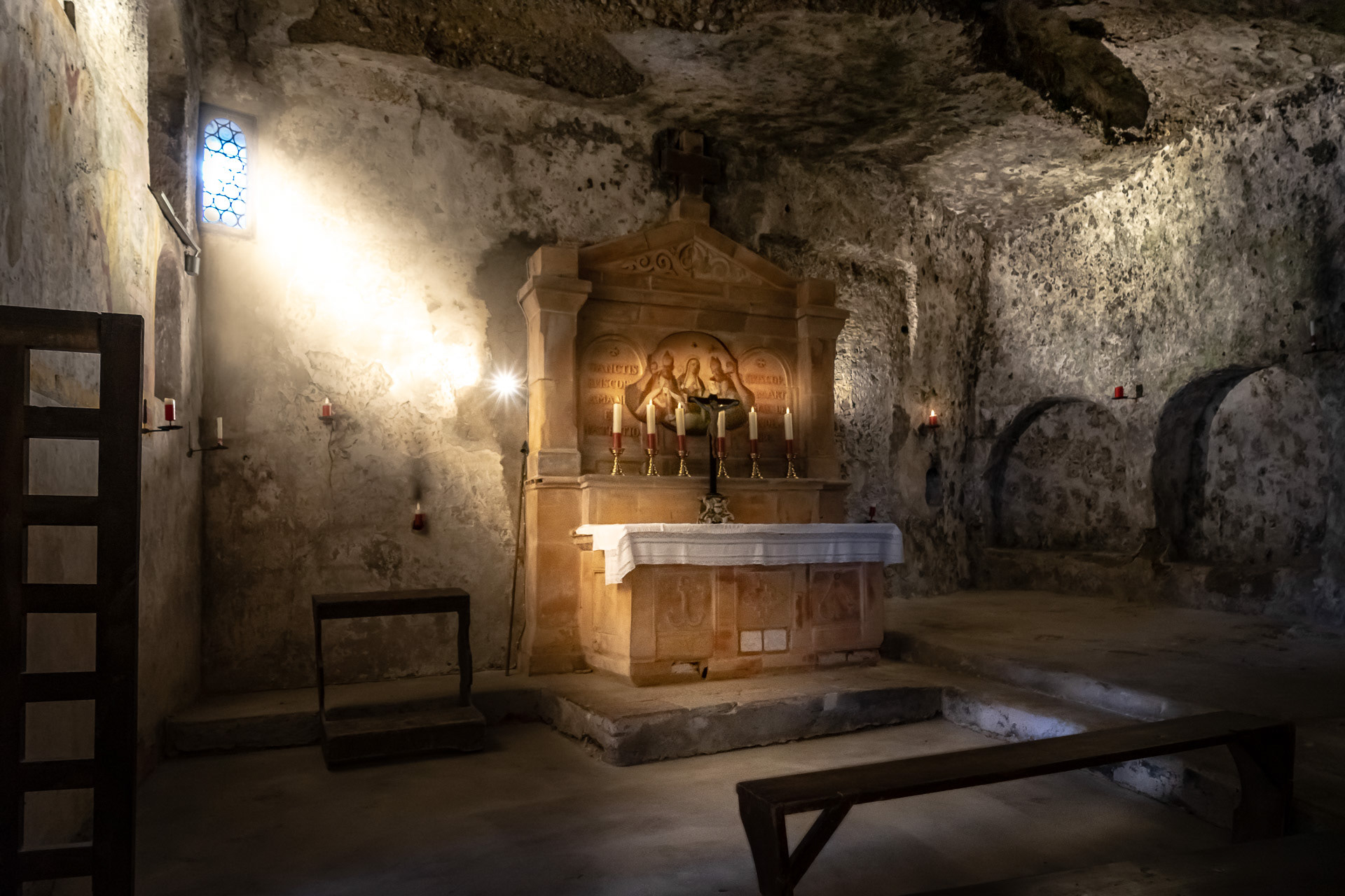 The catacombs in the rockface above the cemetery Petersfriedhof were early Christian refuge and meeting place. They date back to late antiquity