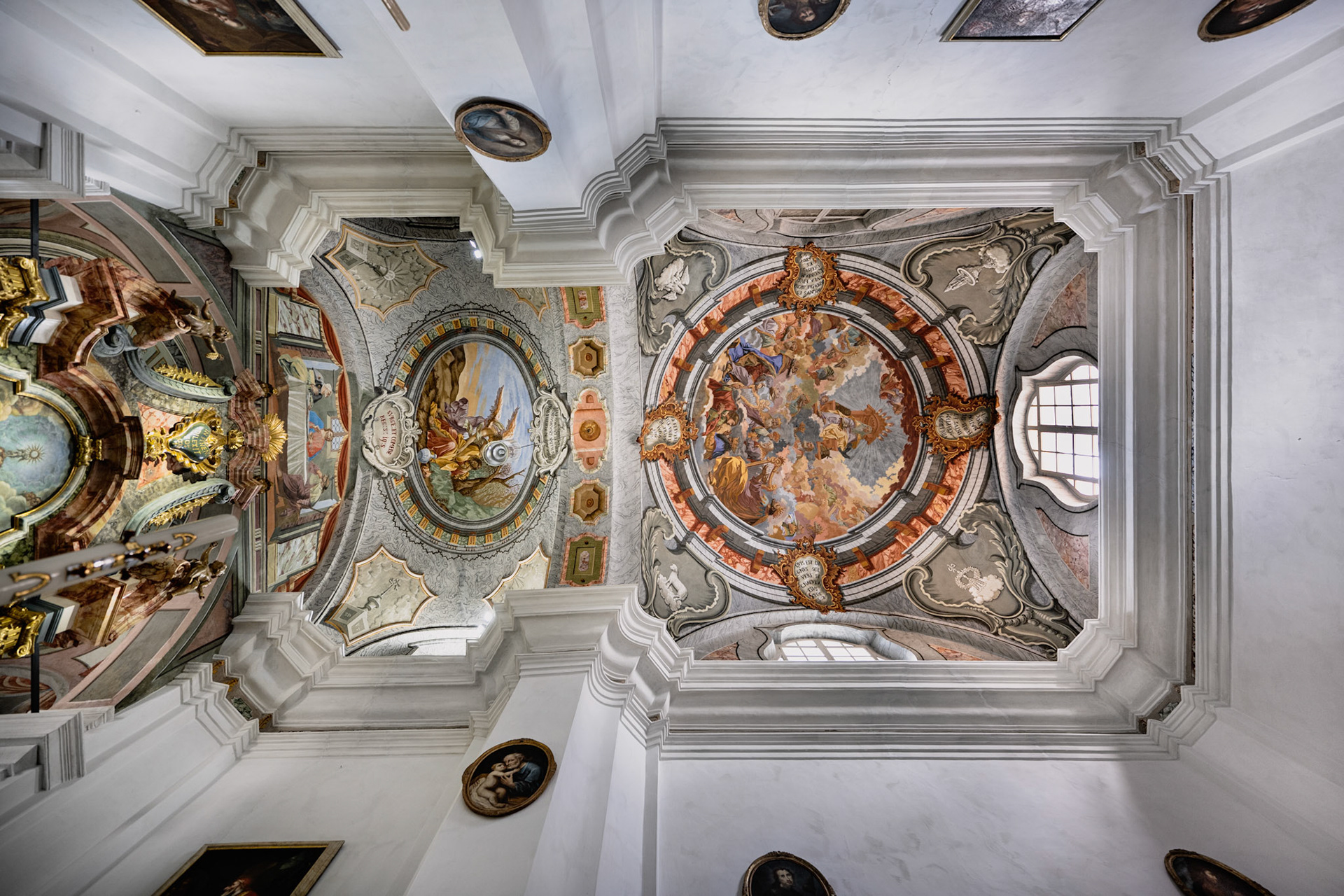 Oratorio di Sant'Anna - ceiling
