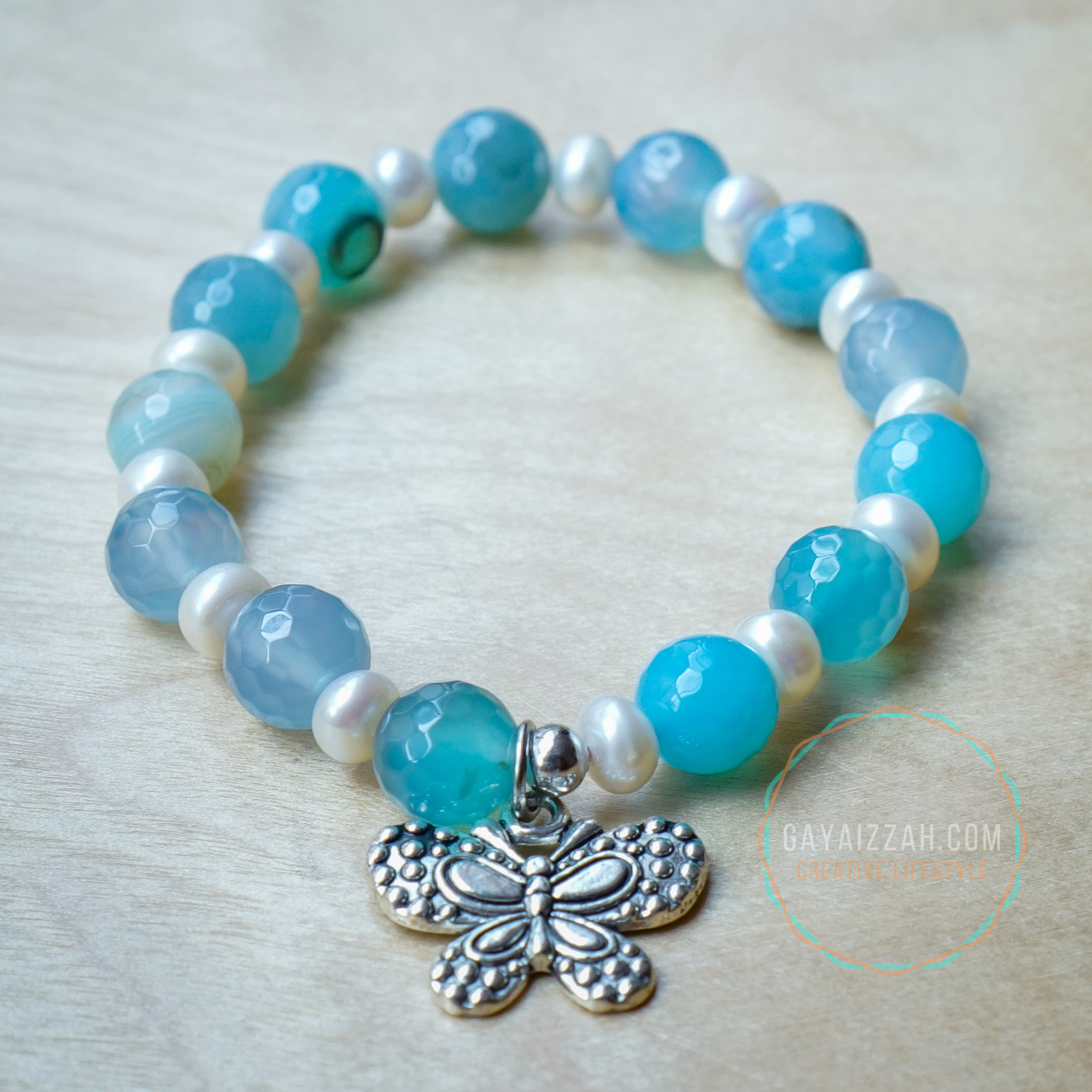 Pearls with aqua blue agate: rm60