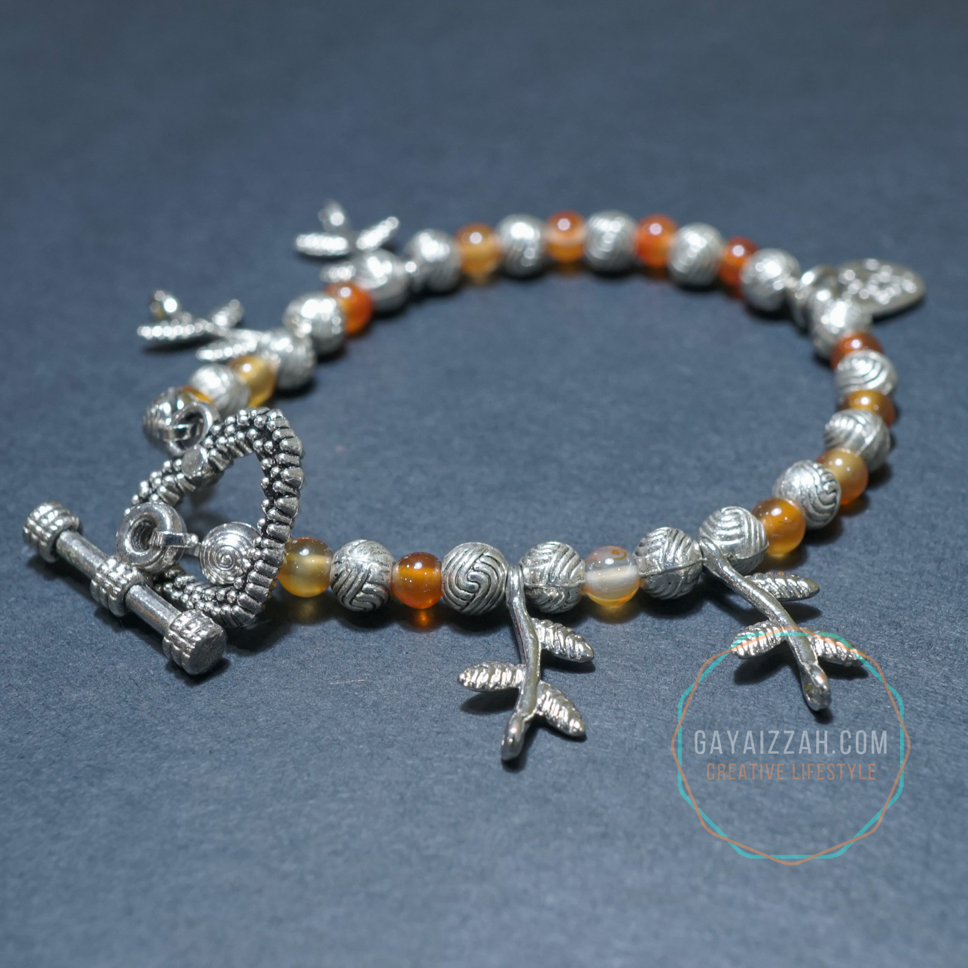 RM20. Agate