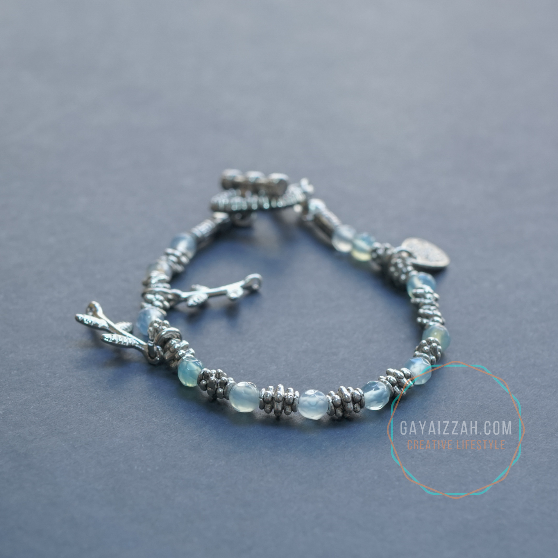 RM25. Agate