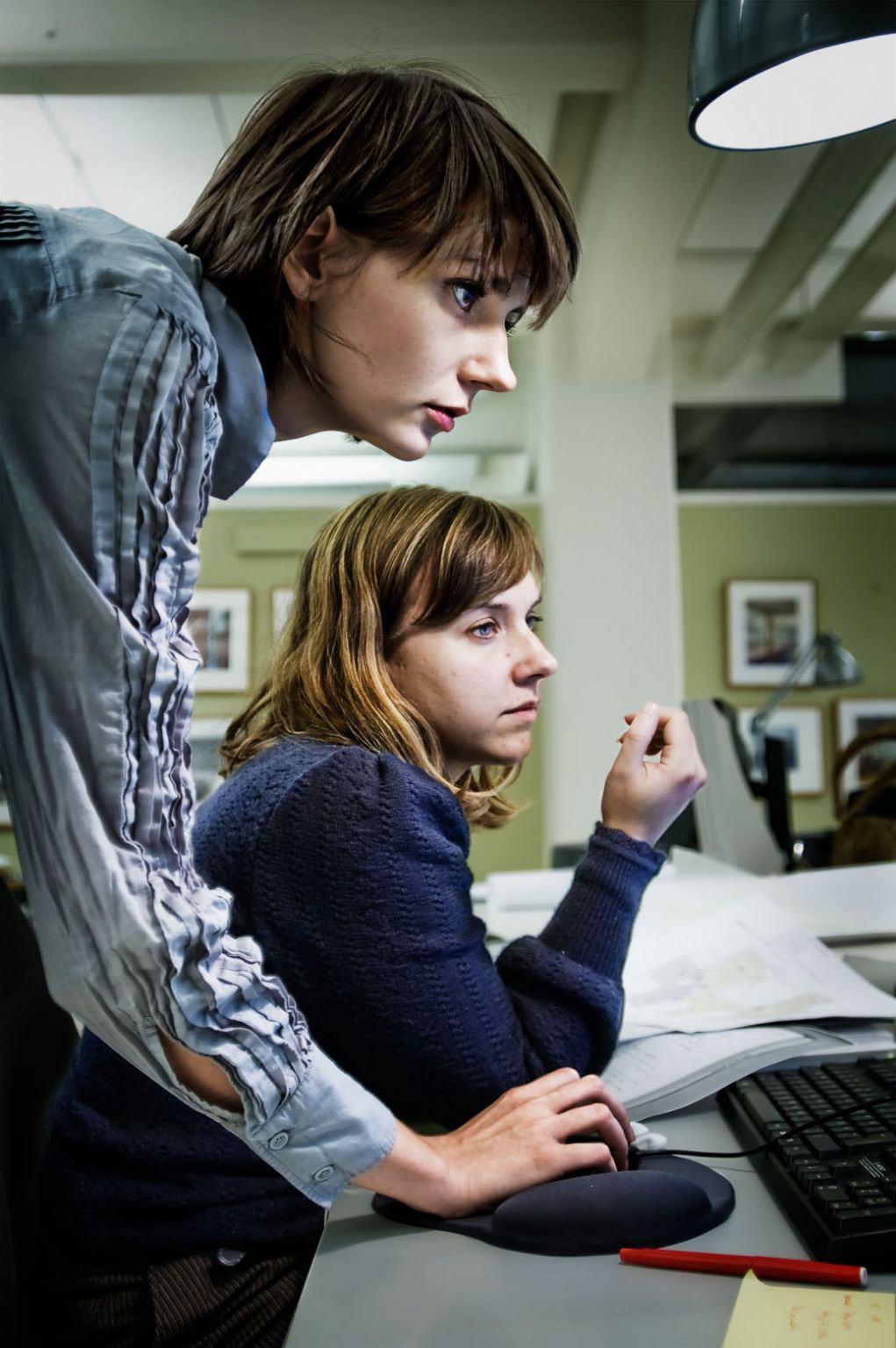 – There is this image that people coming from poorer countries automatically have lower education and social background. Therefore I think an immigrant will have difficulties in getting a job even if he/she has a good education.Luis Lineo, radio profile and sex educator.