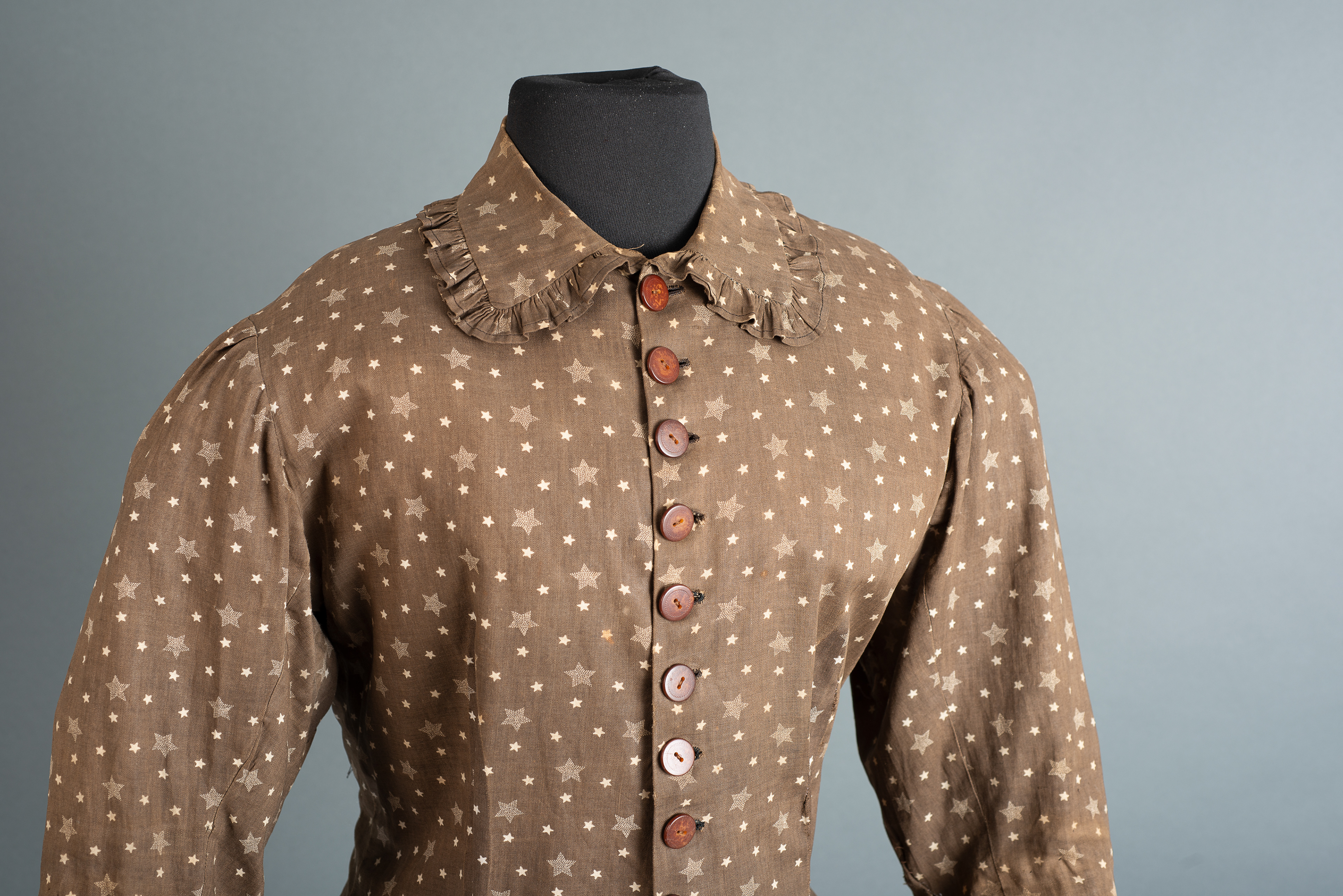 Reforming Fashion, 1850-1914: Politics, Health, and Art - Historic Costume  & Textiles Collection