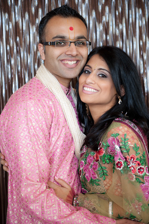 Hindu bride and groom shoot in Miami