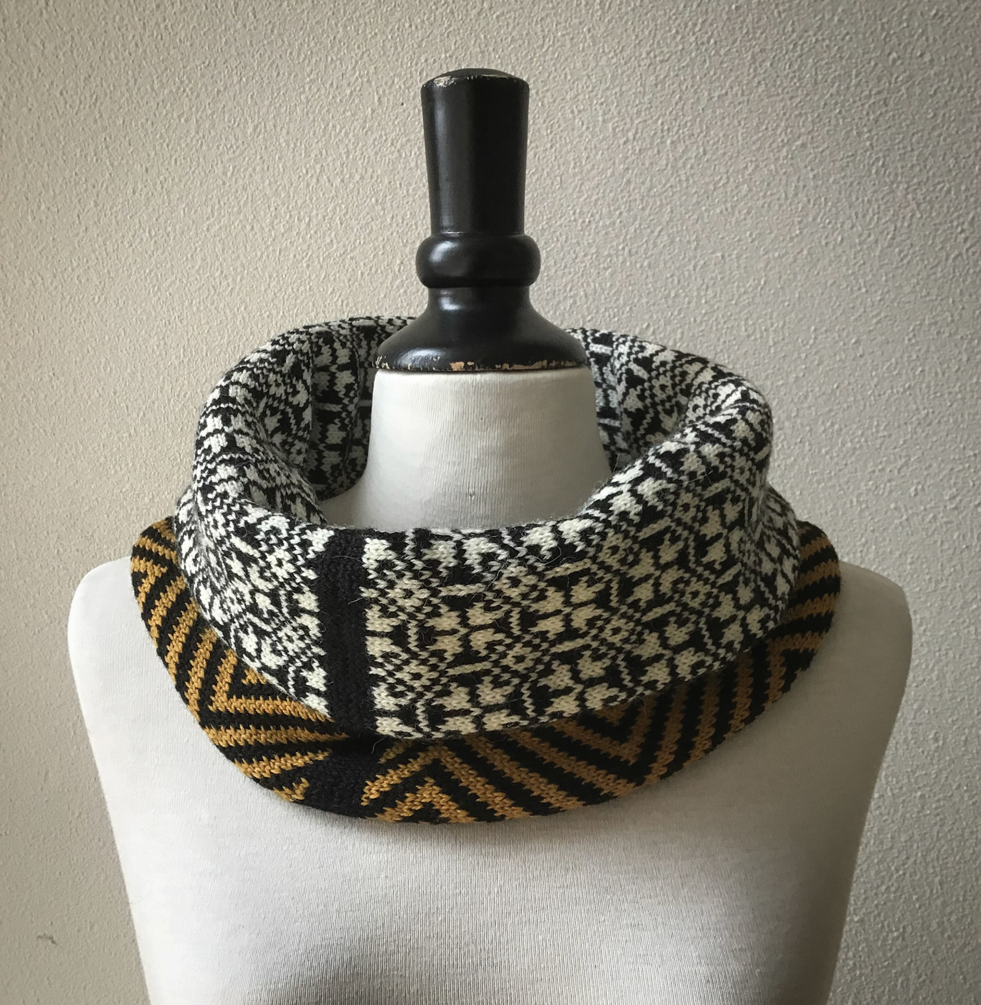 100% wol | tweezijdig draagbaar