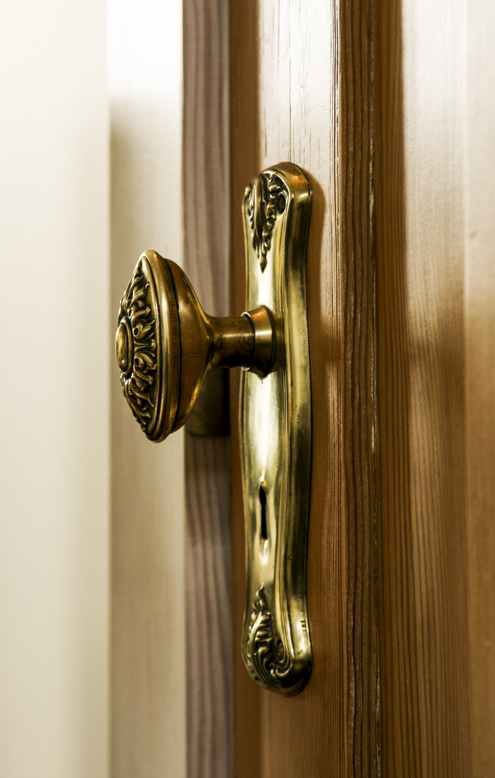 Example of restored heritage door hardware