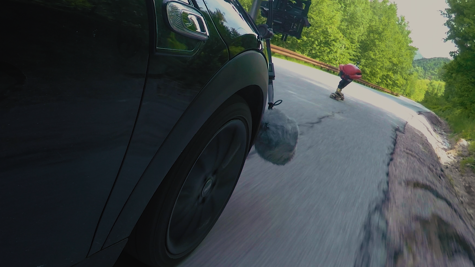 Emma chasing Emily Pross, one of the fastest longboarders to date!