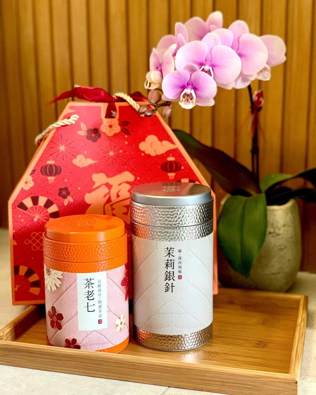 包羅萬有開運茶包 + 茉莉銀針|Instagram @ide945