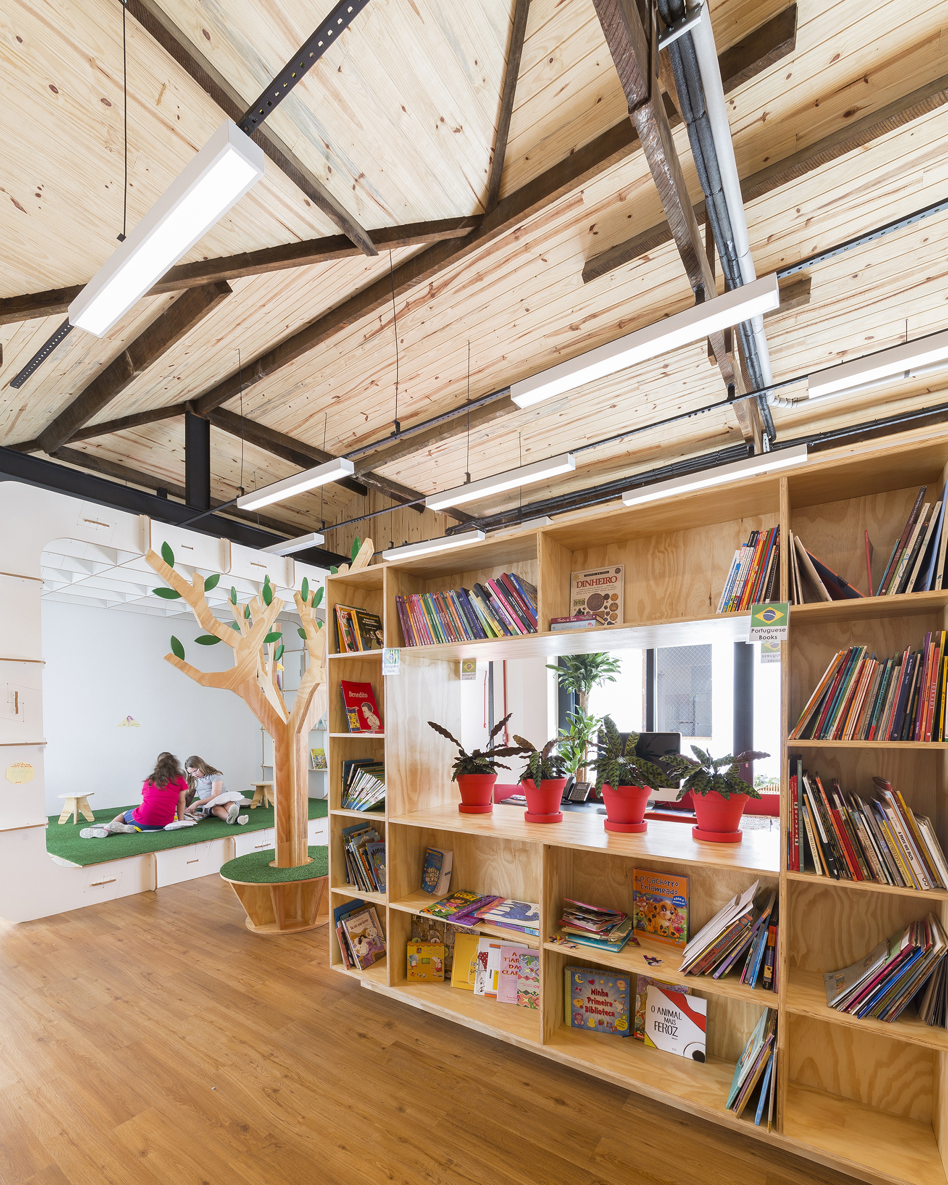 Red House International School | Studio DLux