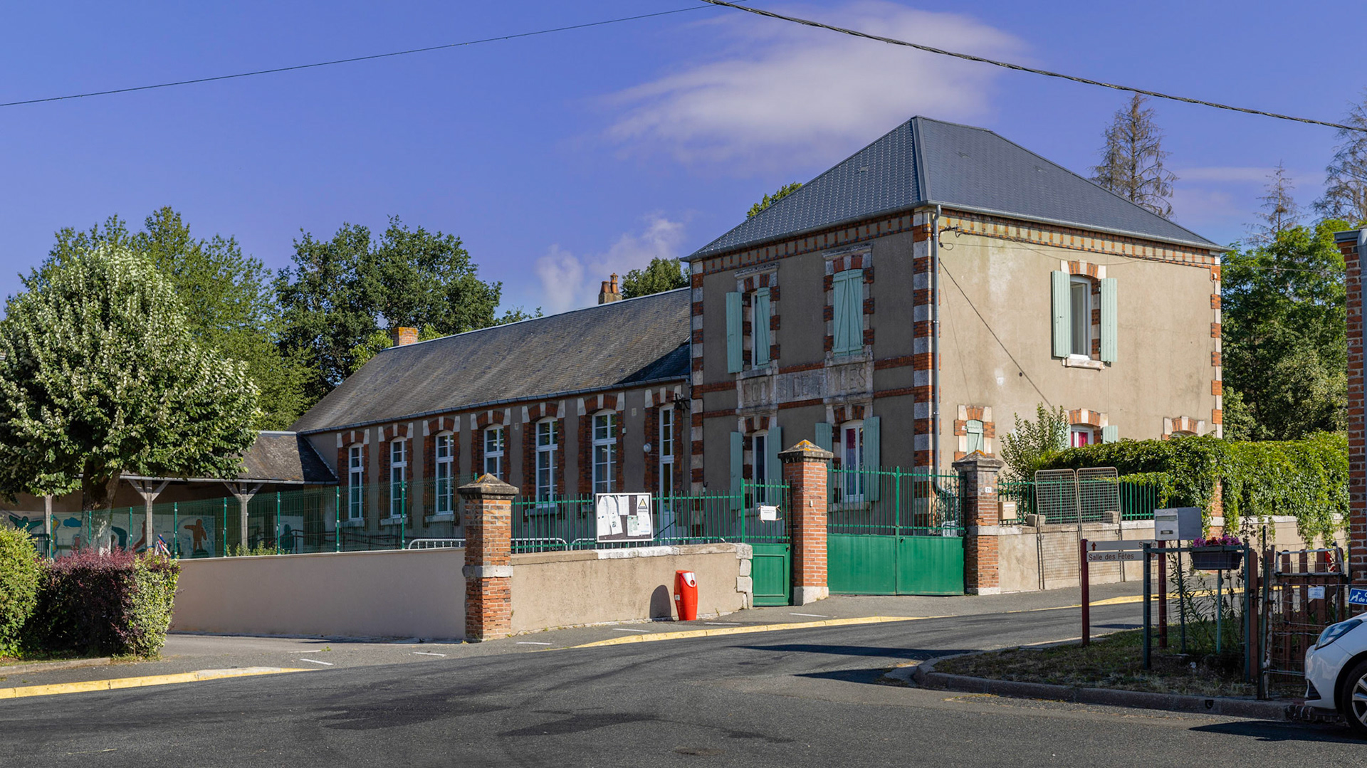 Ecole de Barlieu