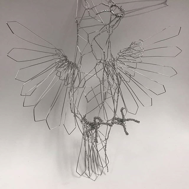 "Pecker" | 8" x 8" x 2" | Wire