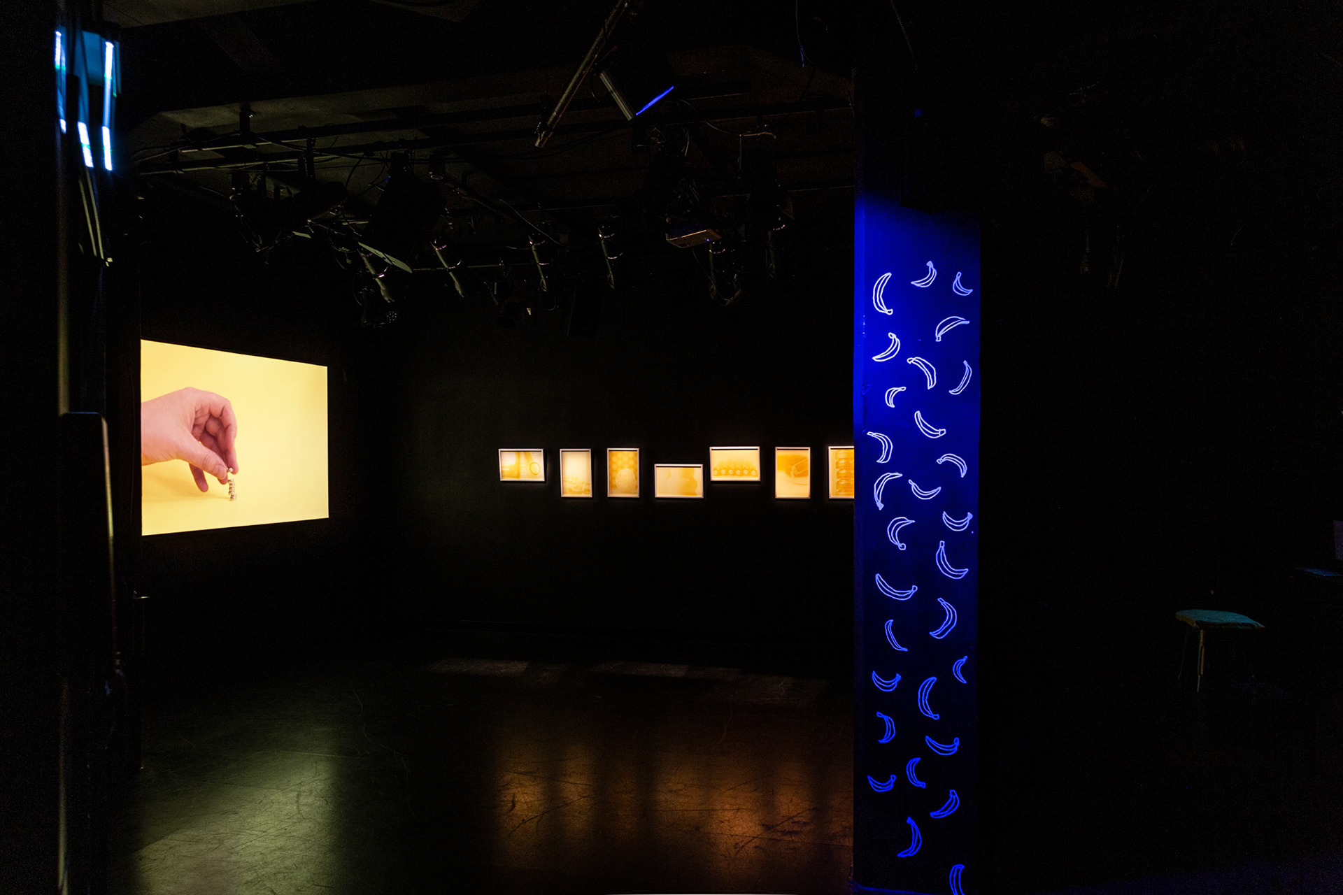 Monika Balu What a banana has in common with a ski slope exhibition view