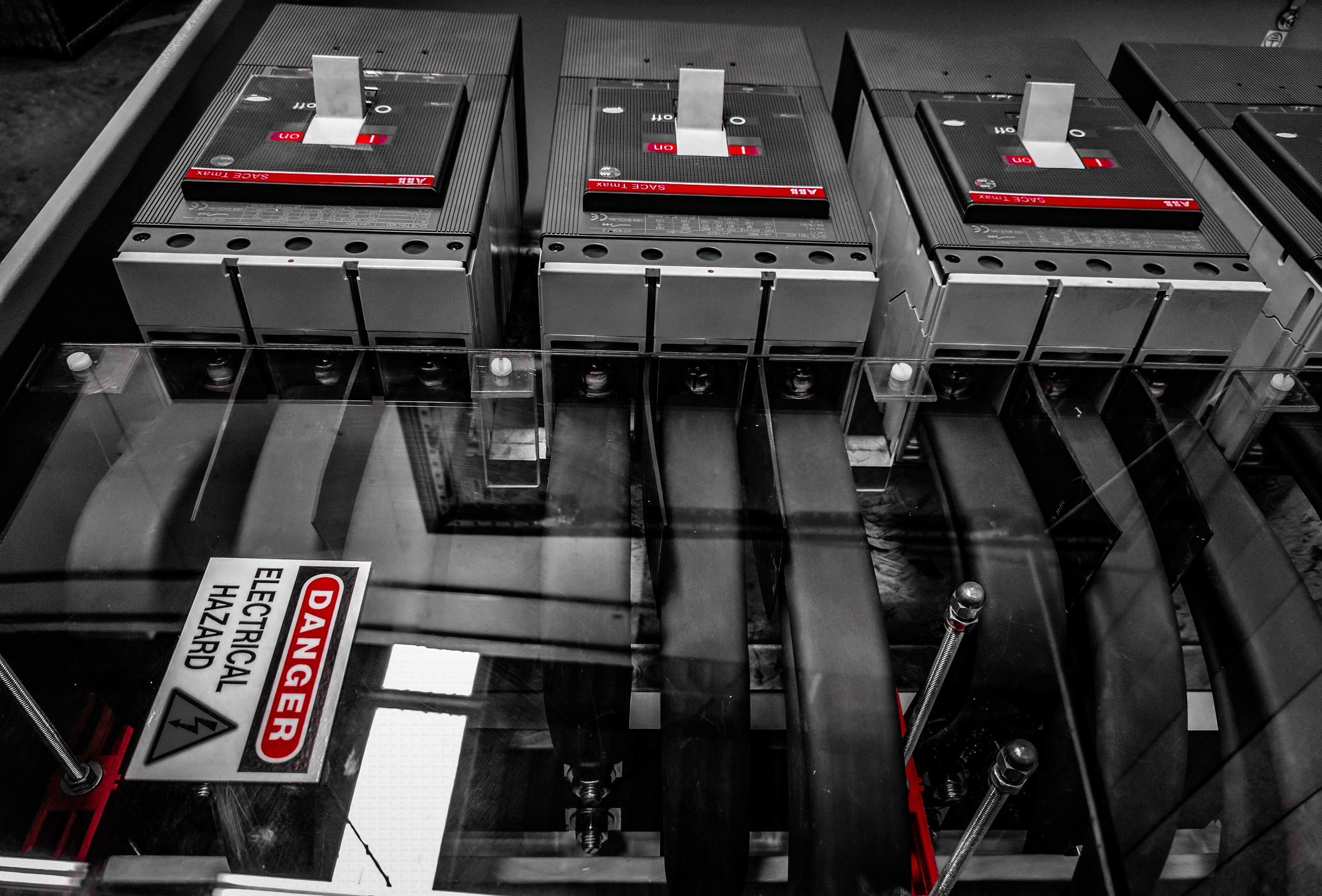 DC Distribution for Telecommunications Exchange UPS System