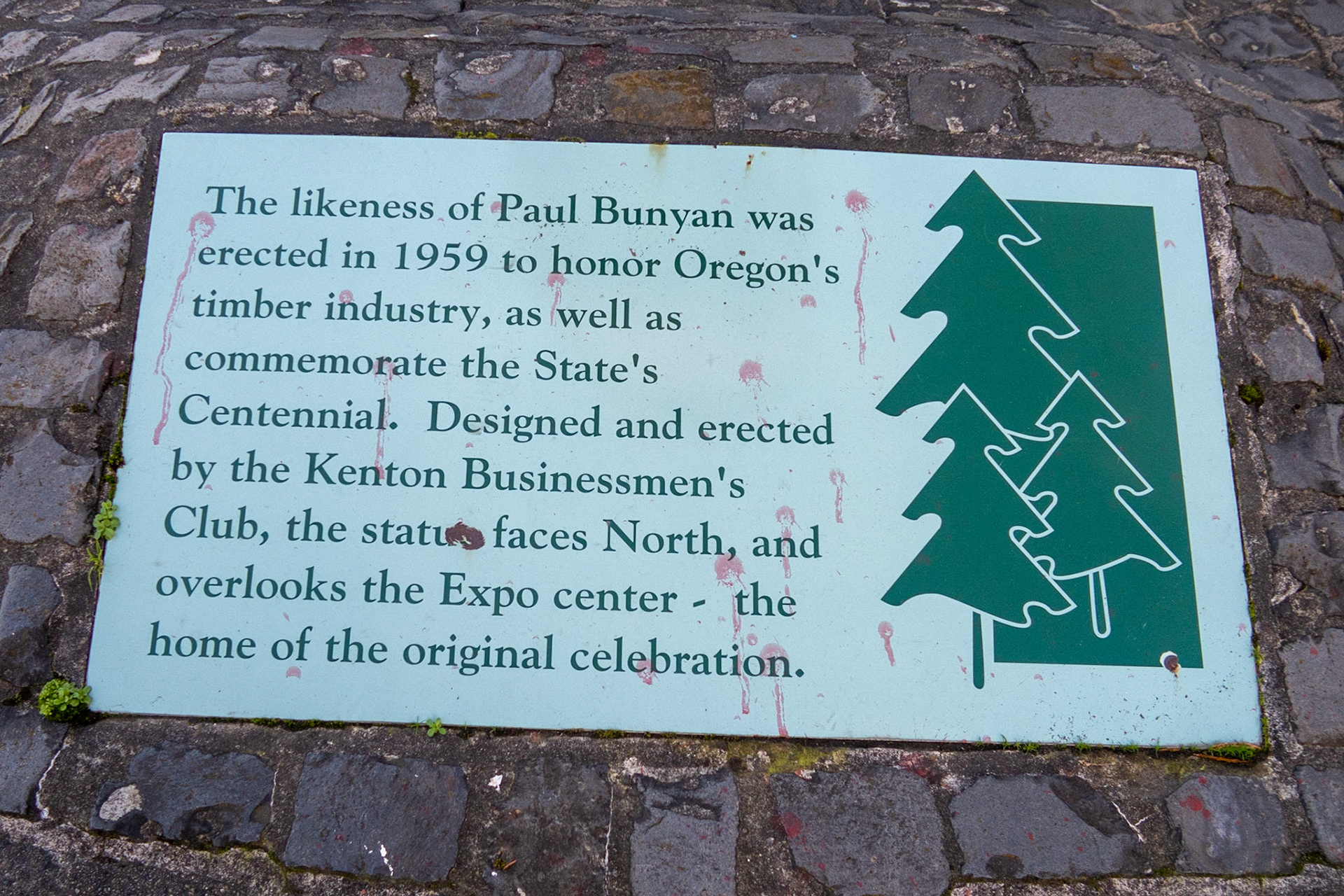 Ref: https://en.wikipedia.org/wiki/Statue_of_Paul_Bunyan_(Portland,_Oregon)