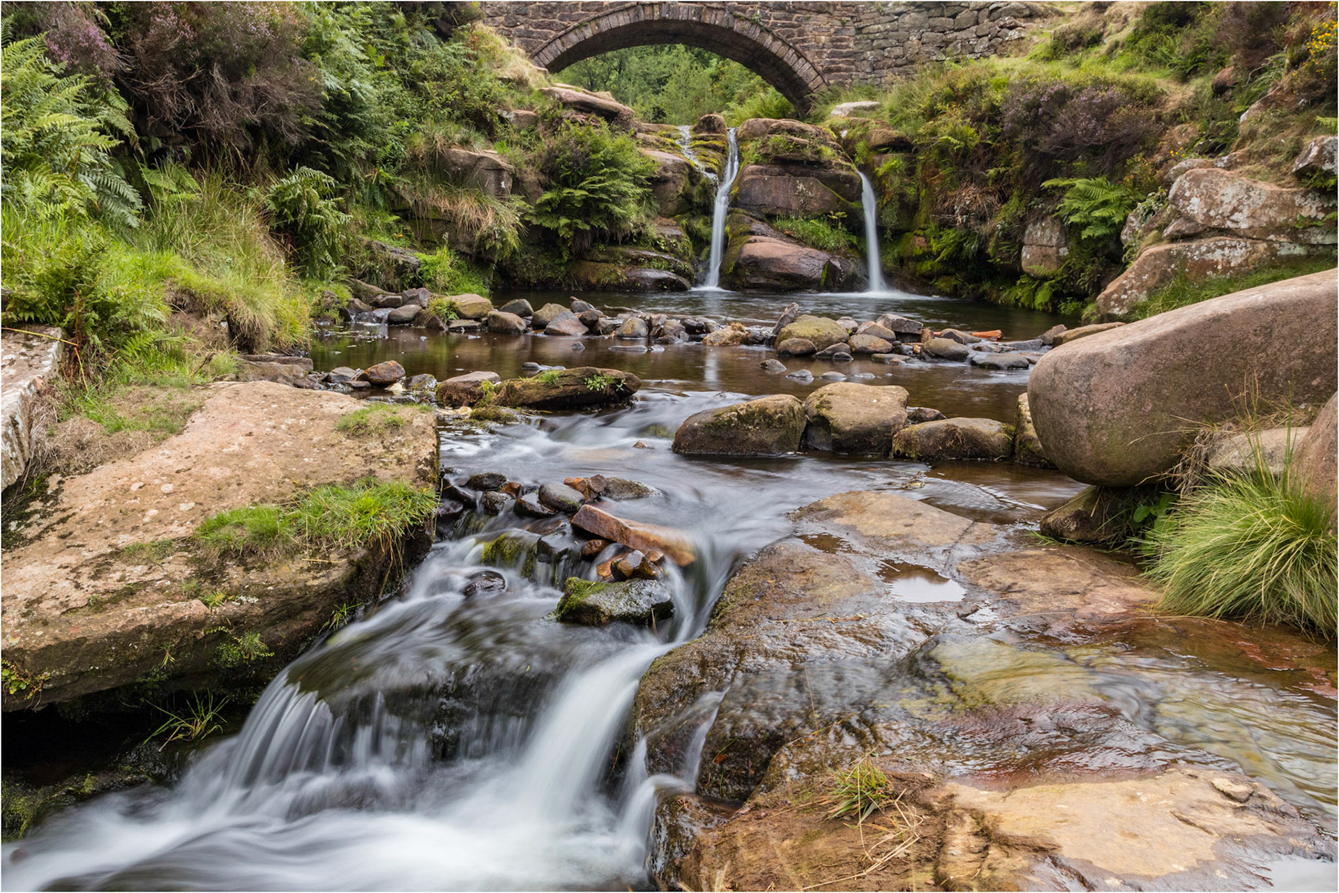 Three Shires Head