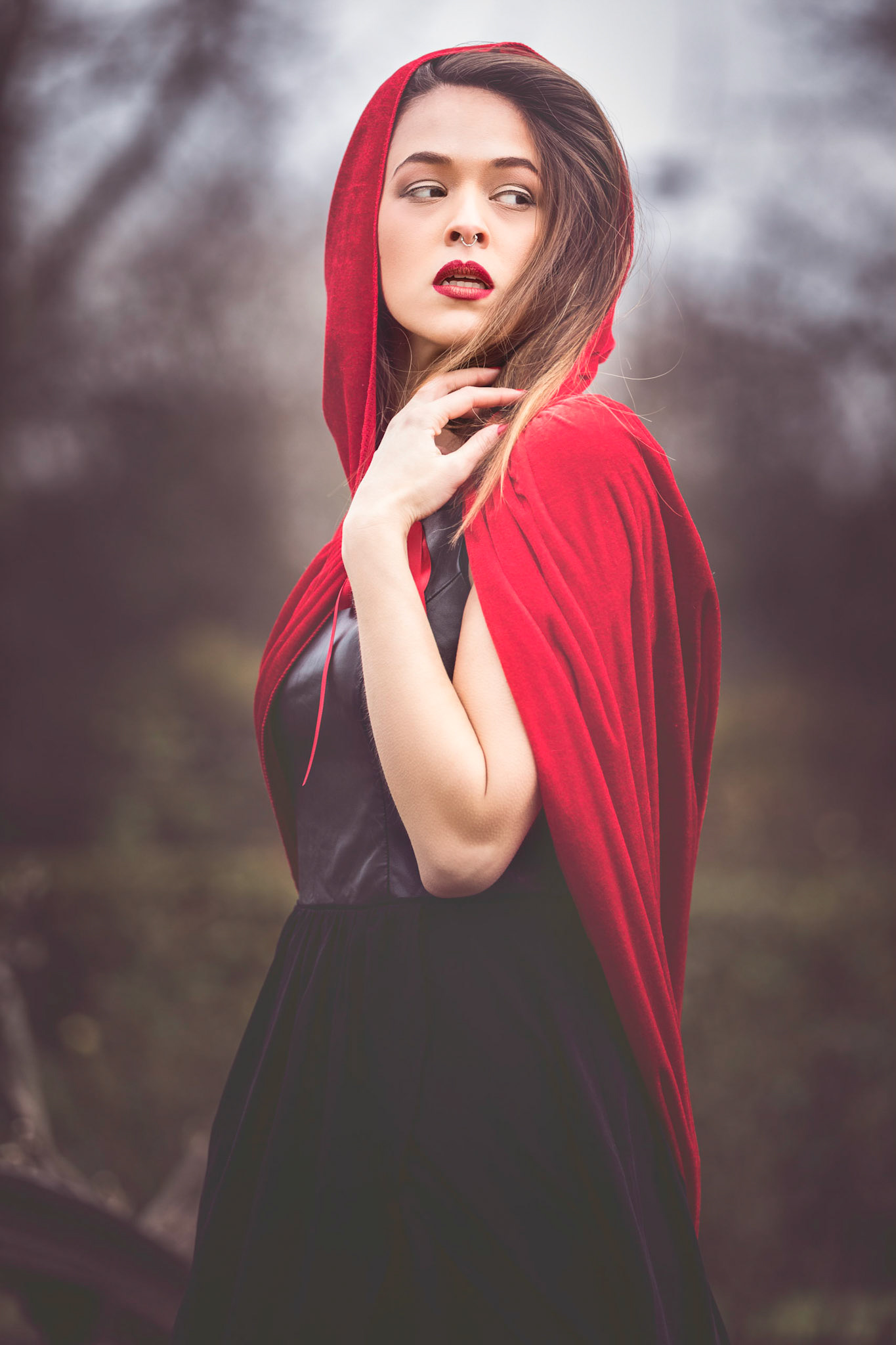 Shinead - Fantasy and Fashion