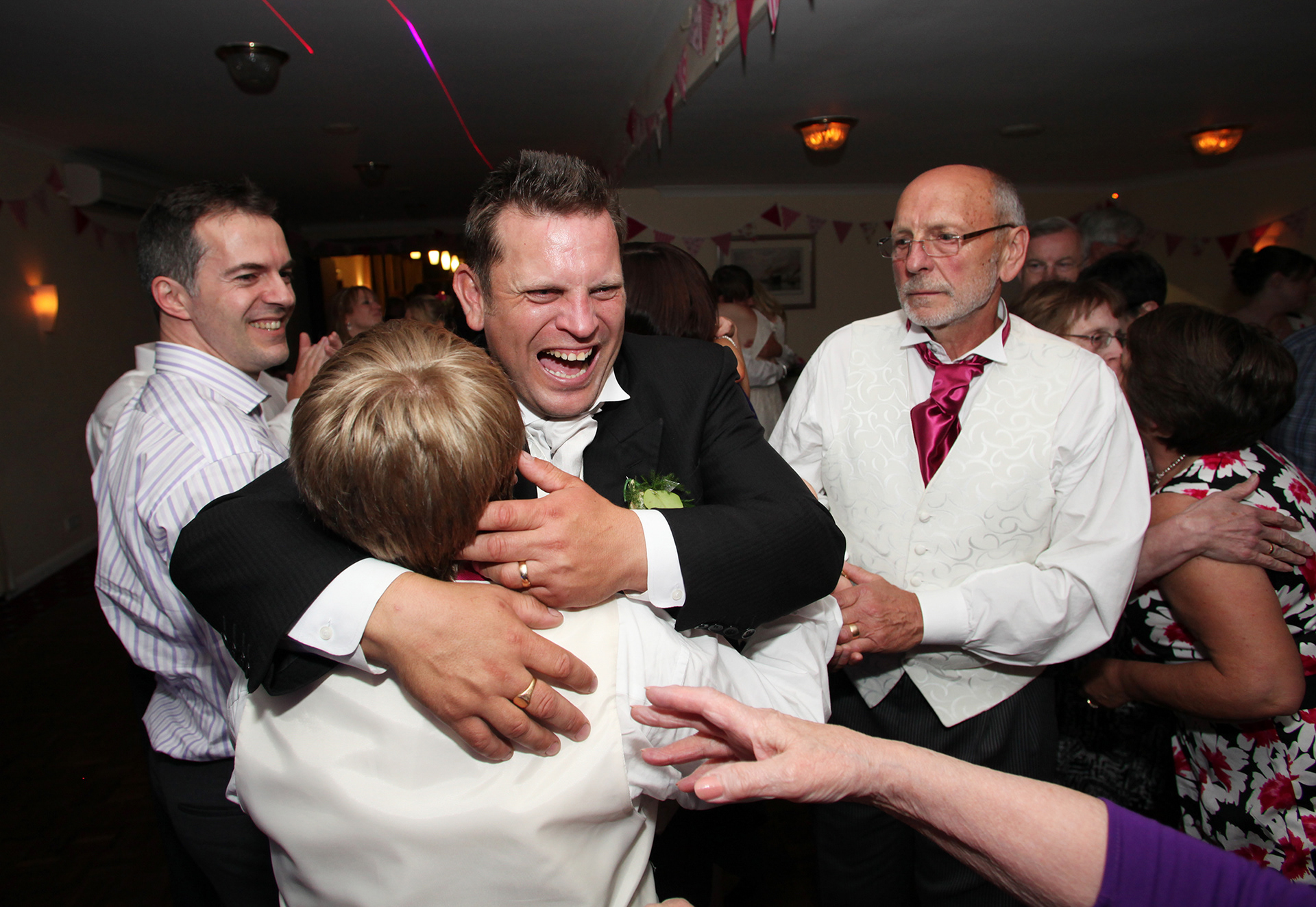 Wedding photography by Hampshire photographer Stuart Martin