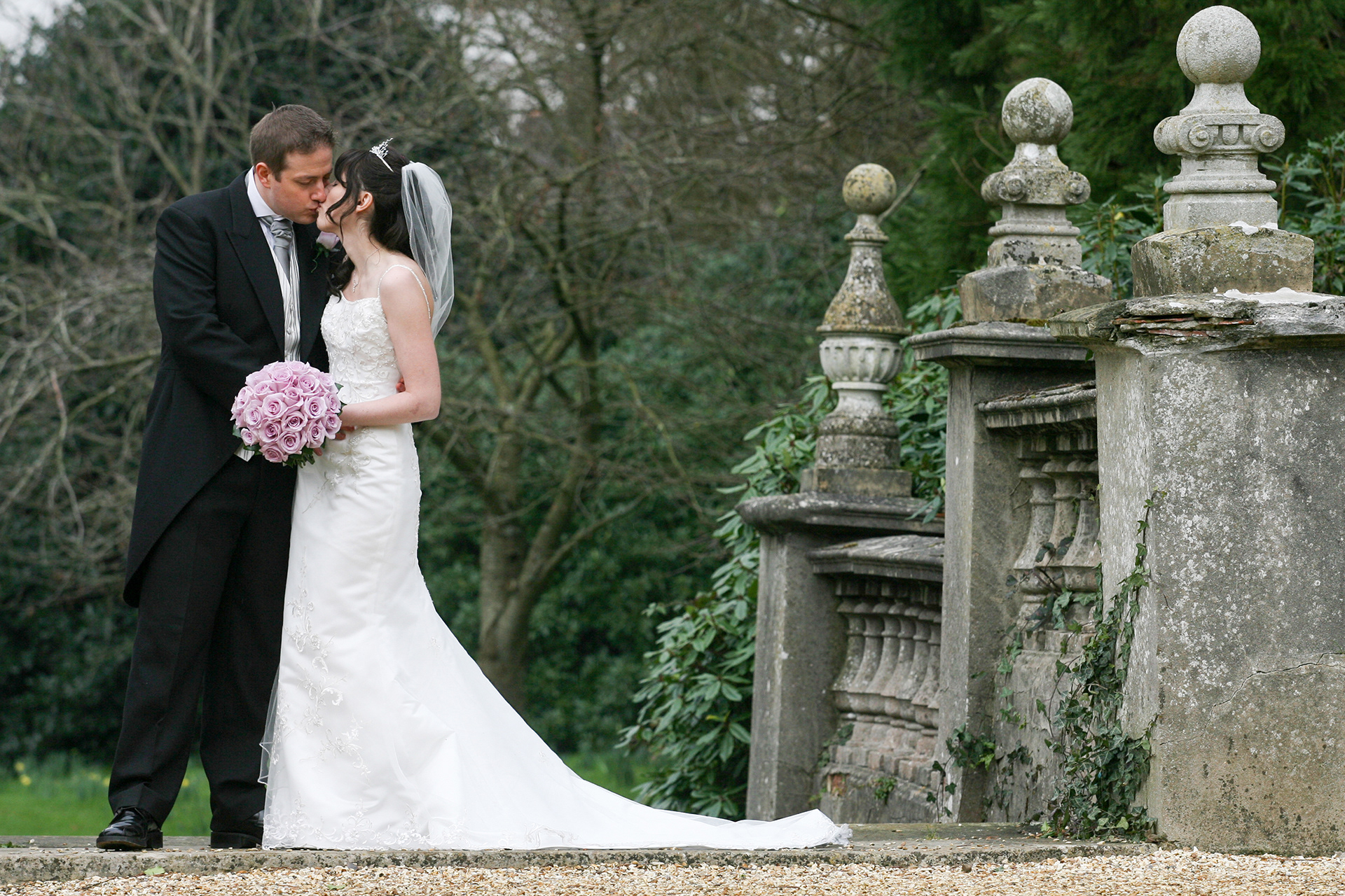 Wedding photography by Hampshire photographer Stuart Martin
