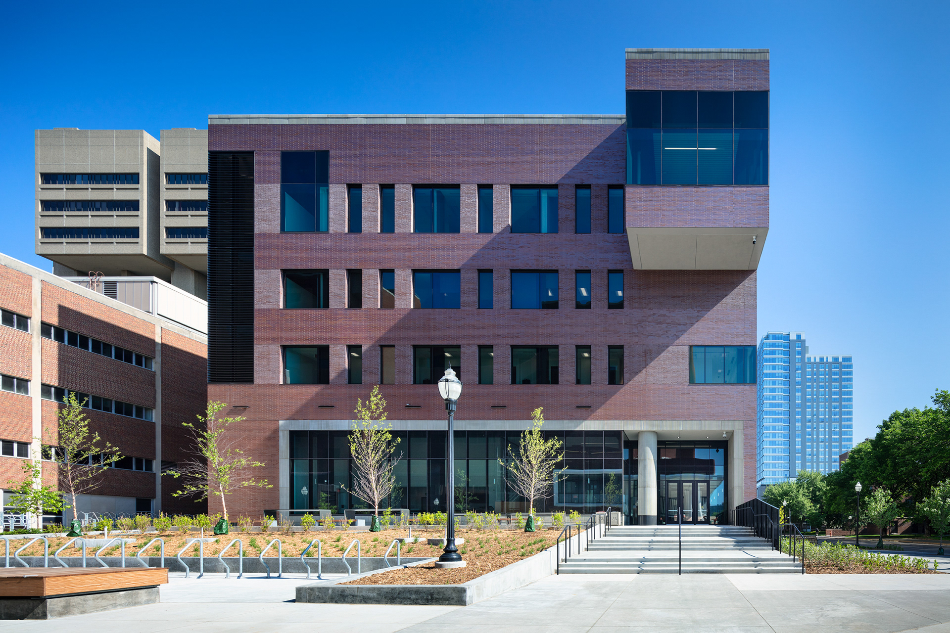 Pete Sieger's Portfolio UMNHealth Sciences Education Center