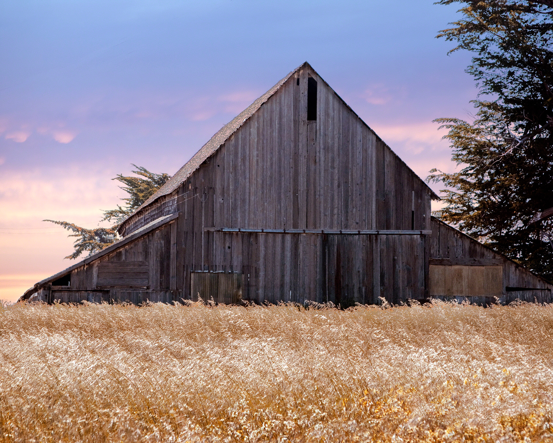 Caspar Beach Barn