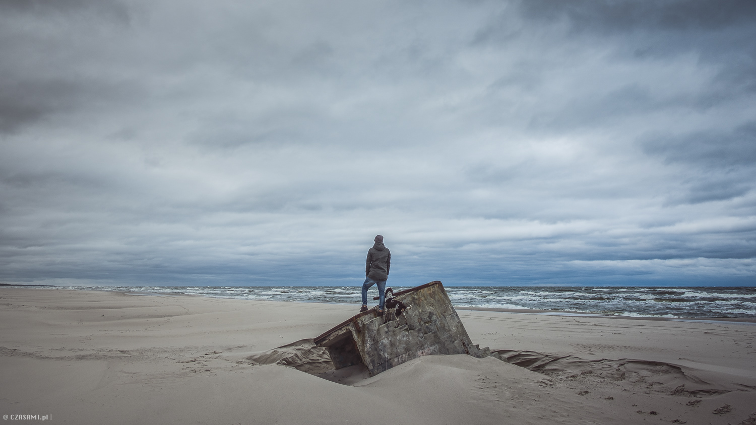 Sztorm, plaża stilo, Morze Bałtyckie. Fotografia CZASAMI.pl