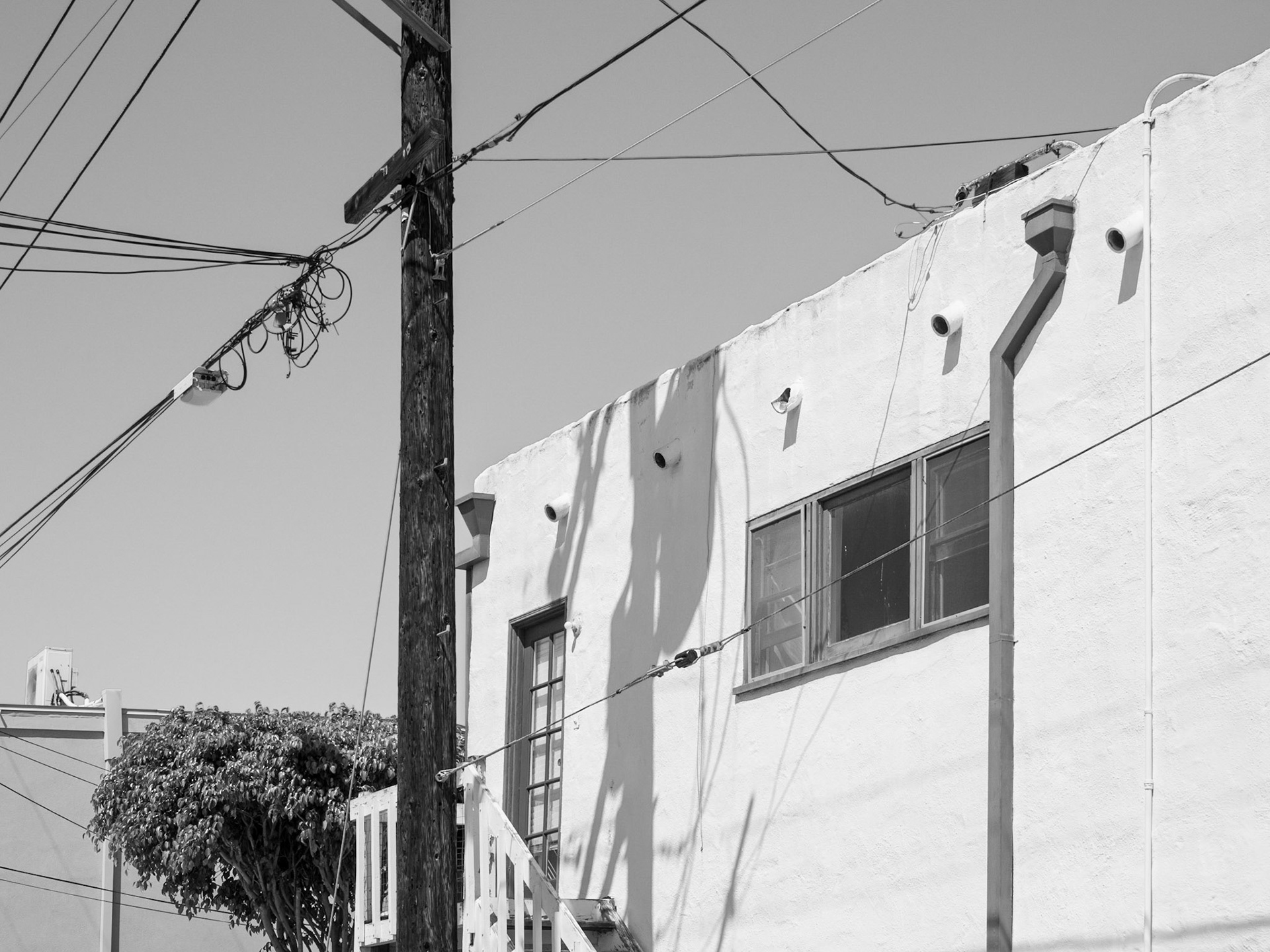 Alley, Coronado, 2016