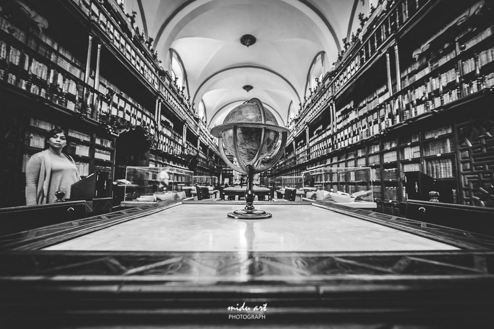 midu.art Photograph and videograph. The idea and concept of MIDU.ART was born in Berlin and constructs routes to relive the actual roots of original photography. The most important and attention catching factor of MIDU.ART is originality and rawness photos.