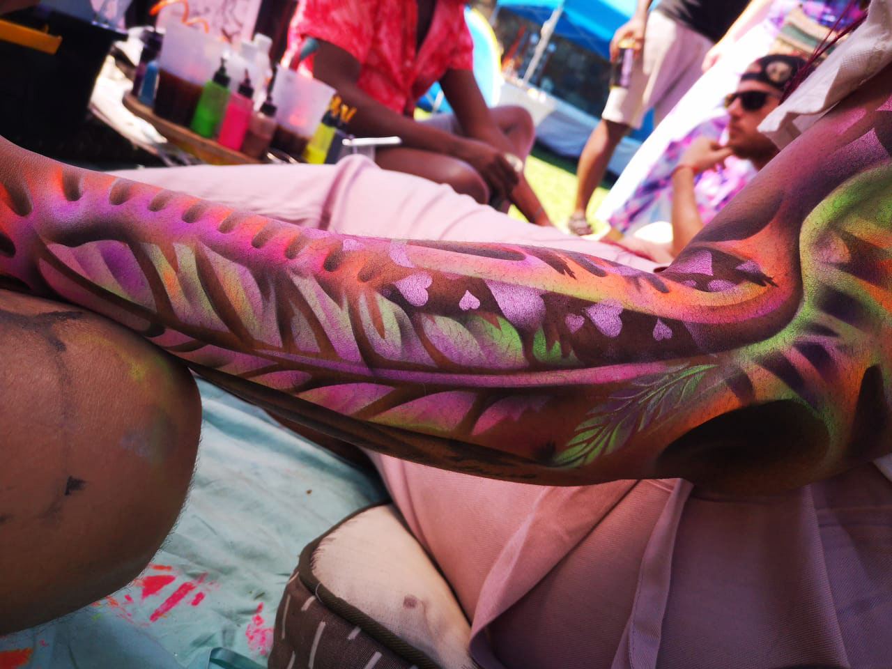 UV psychedelic airbrush body art at feel fest