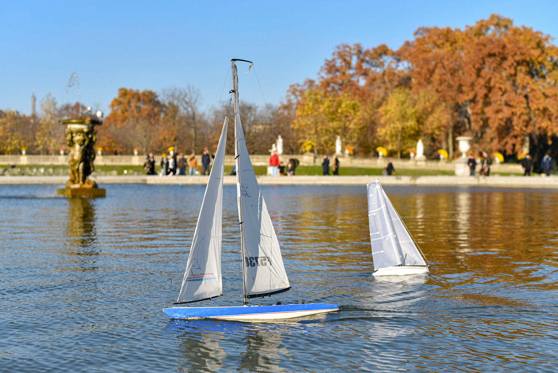 "Bateaux sur l'eau" du Luxembourg, à l'automne 2018