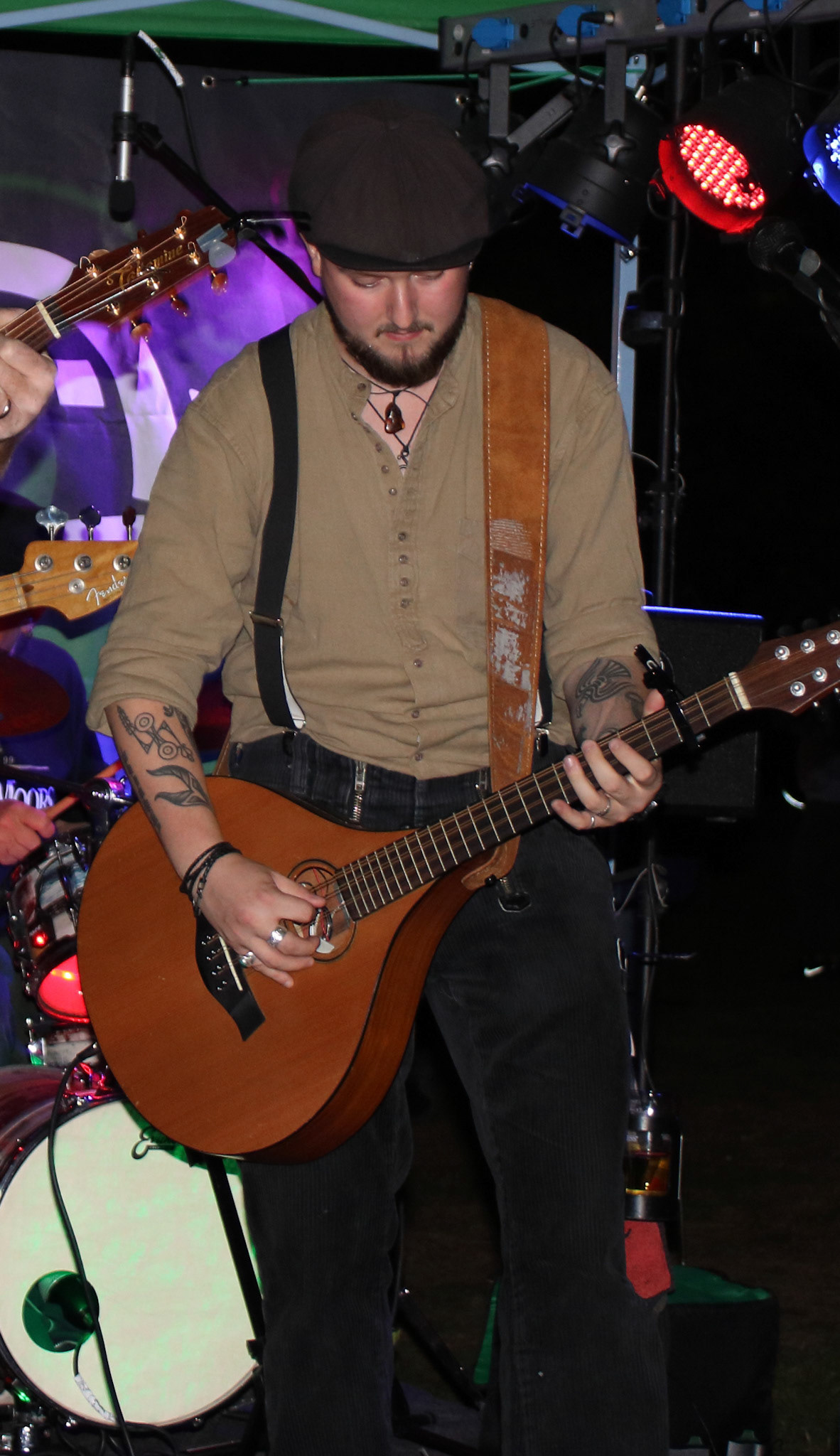 Pics by Danny Weinstein