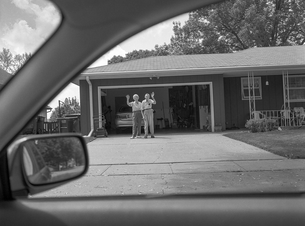 Leaving and waving, 5/2008