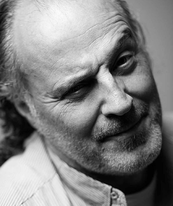 Carles Checa ( Art Director)  