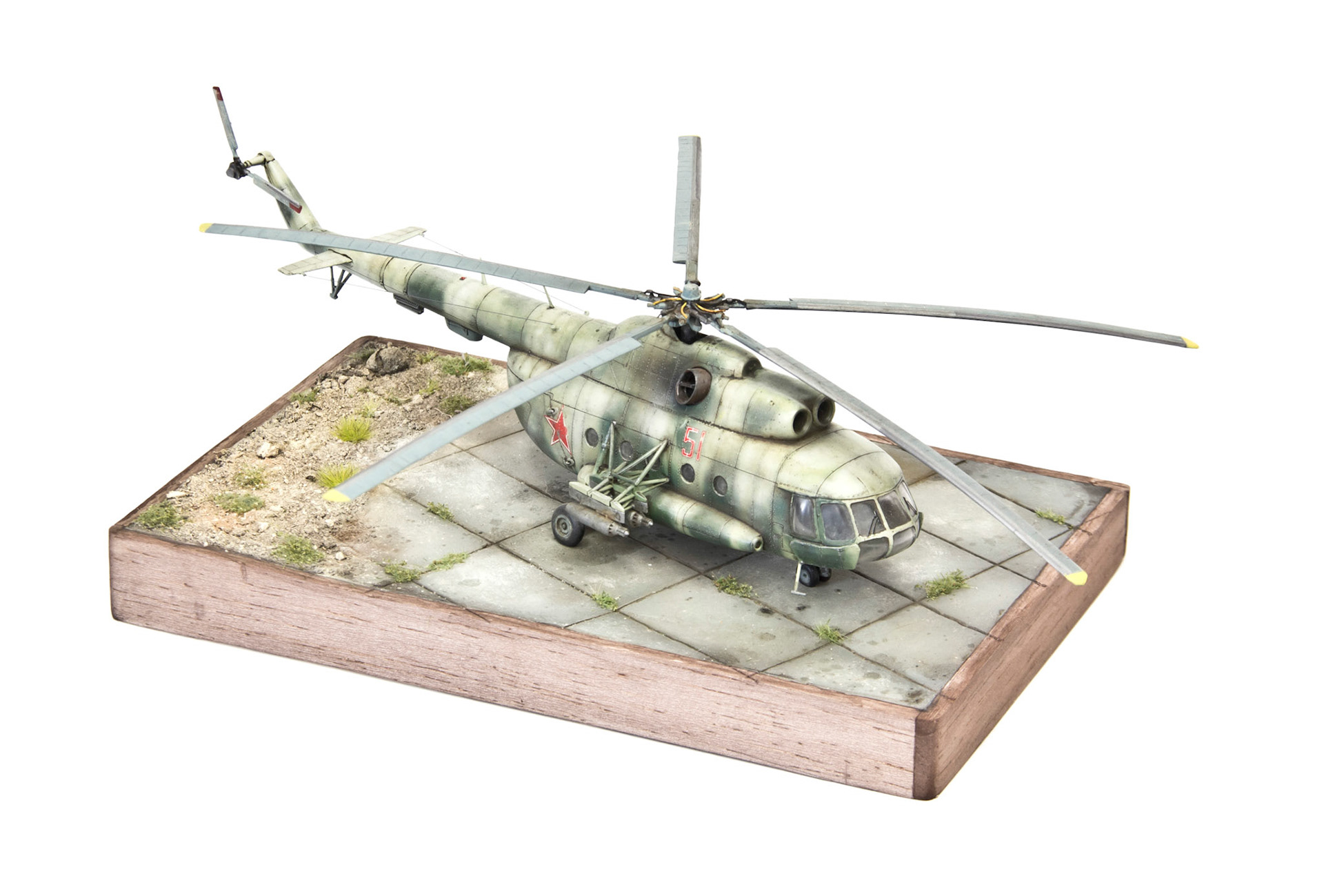 jr-miniatures-mil-mi-17-1-72-zvezda