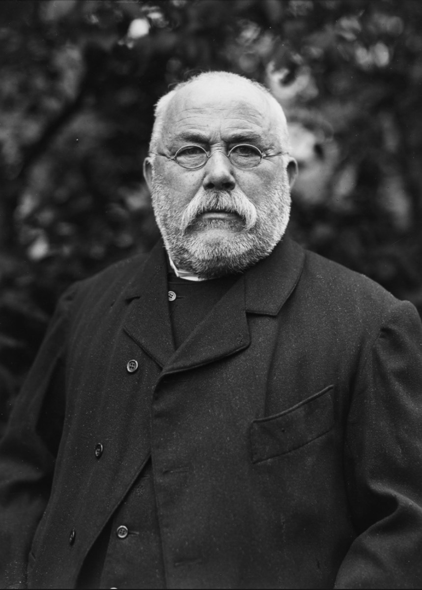 Photograph by August Sander