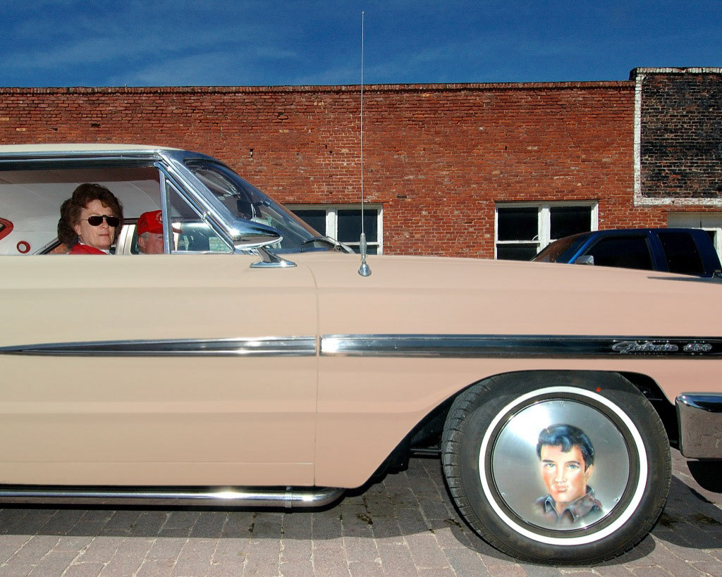 Elvis Rolls