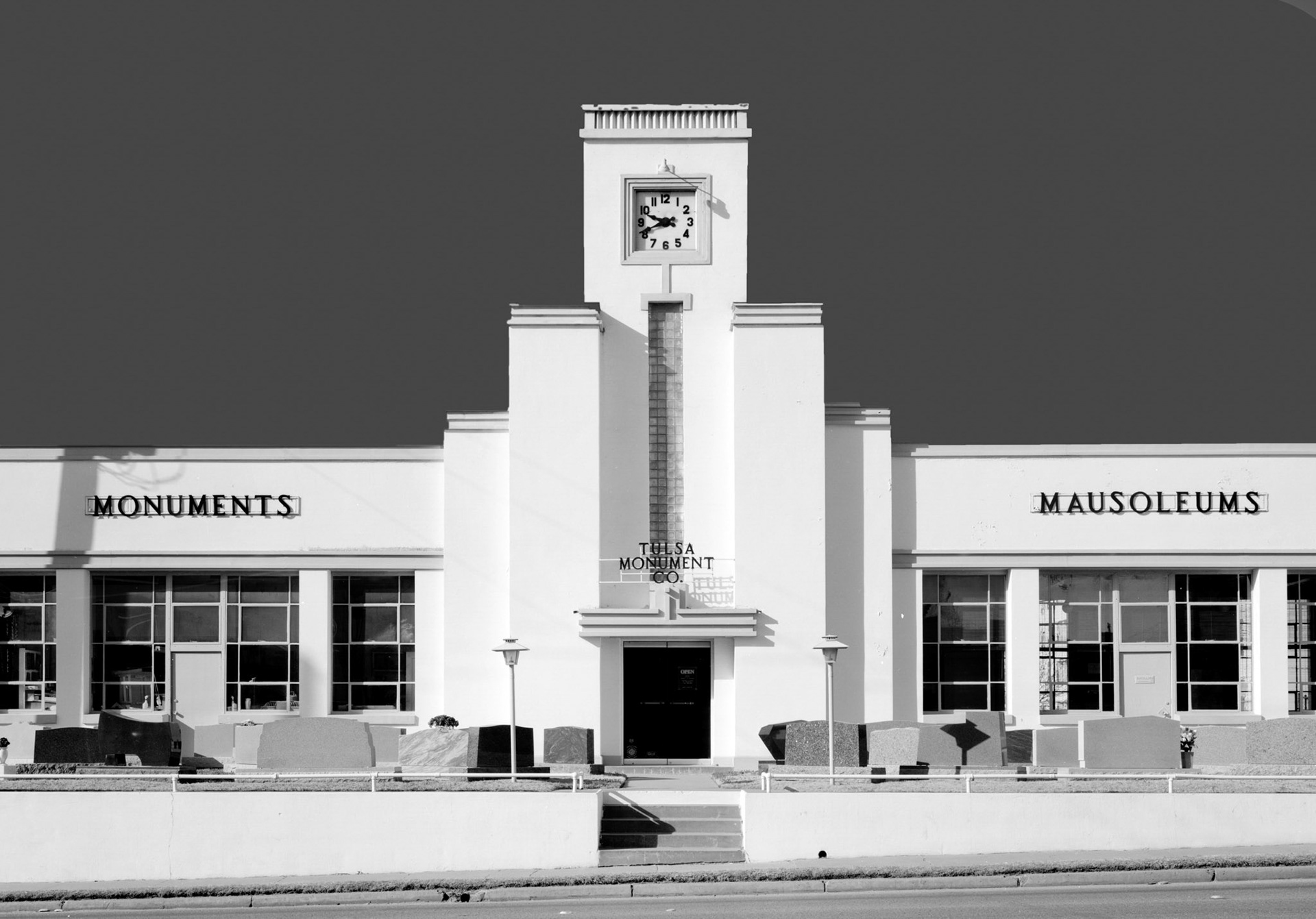 Monuments & Mausoleums